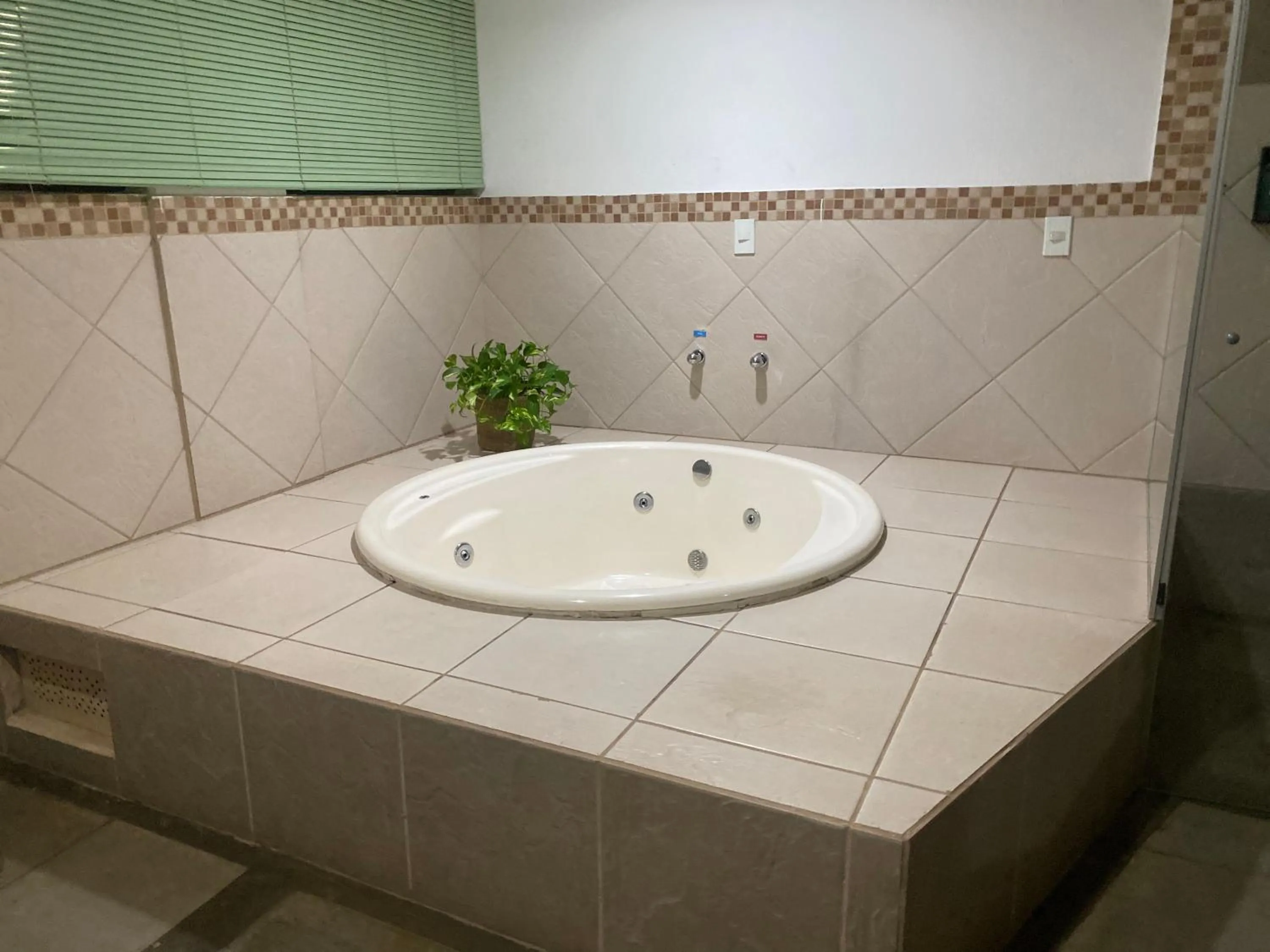 Bathroom in ARAGUAIA HOTEL