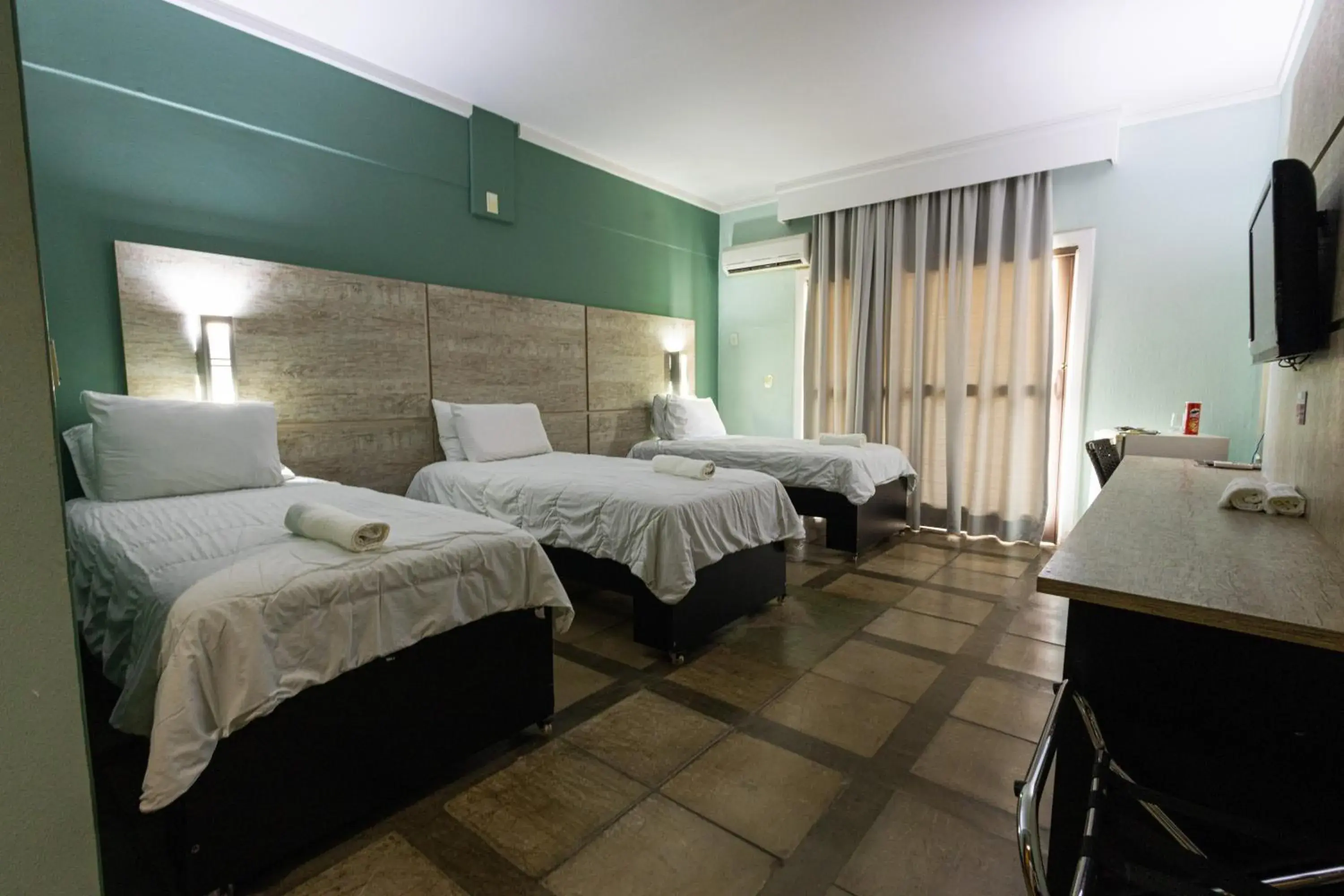 Triple Room in ARAGUAIA HOTEL Triple Room in ARAGUAIA HOTEL