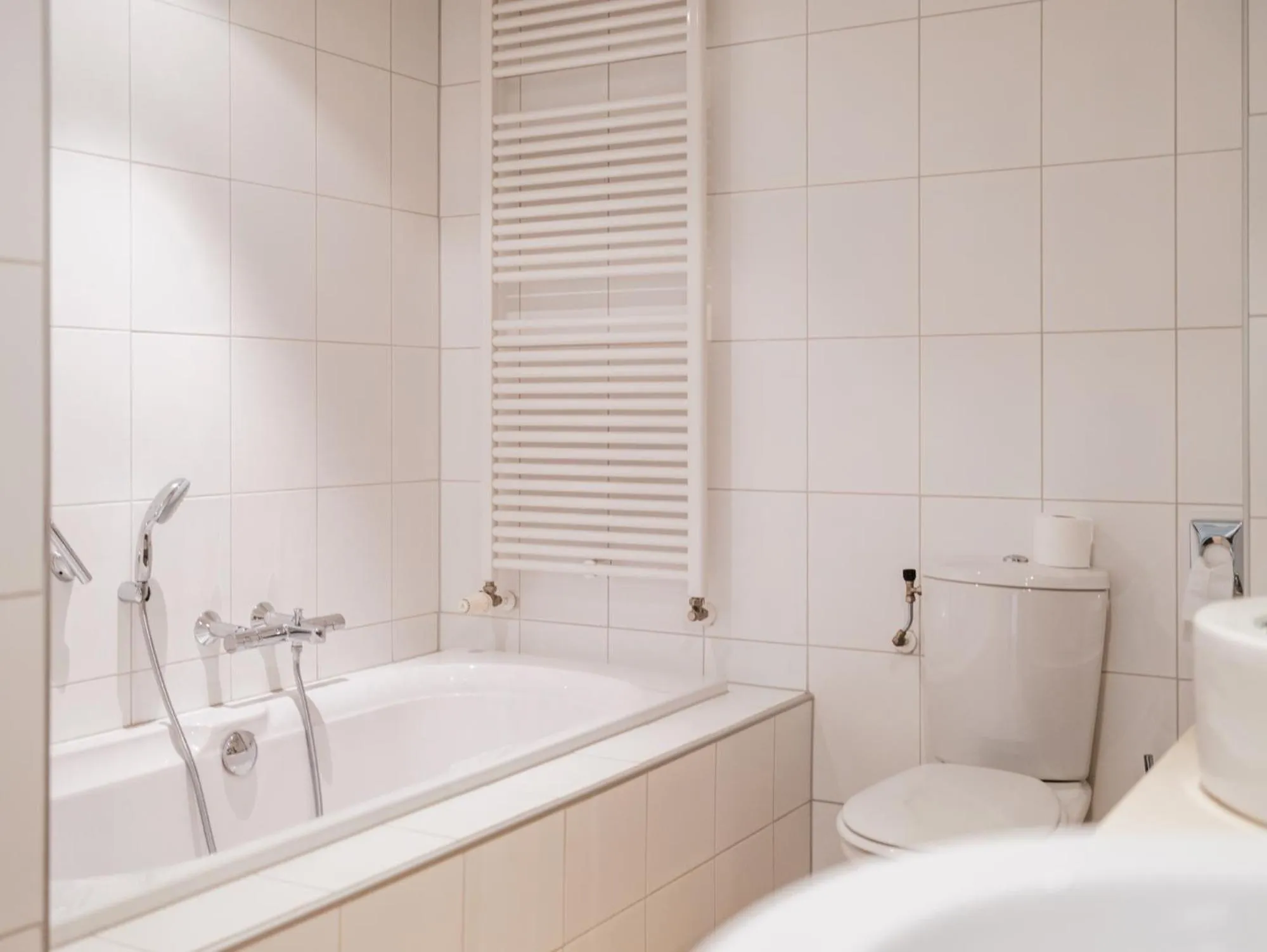 Bathroom in Strandhotel Domburg