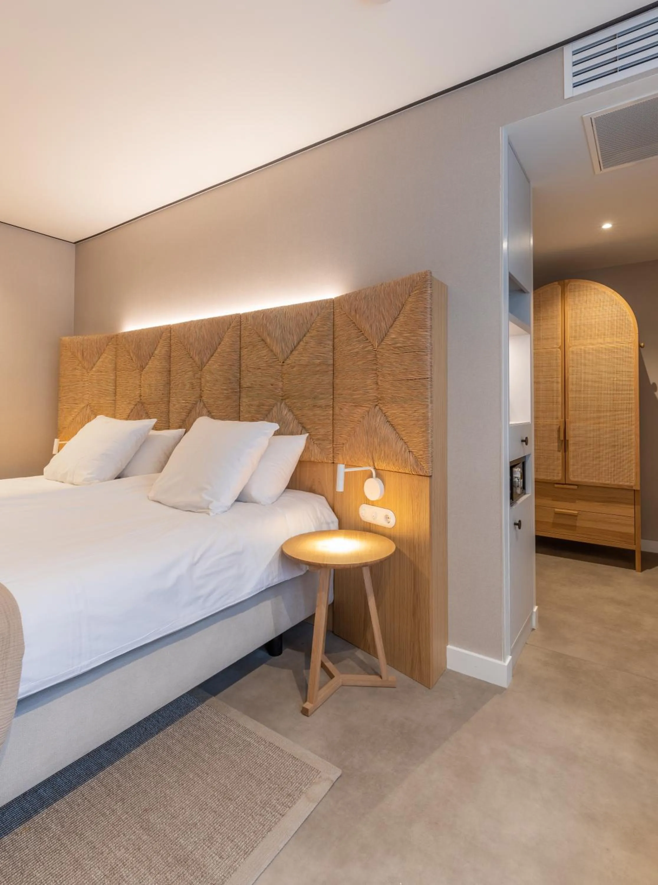 Bed in Strandhotel Domburg