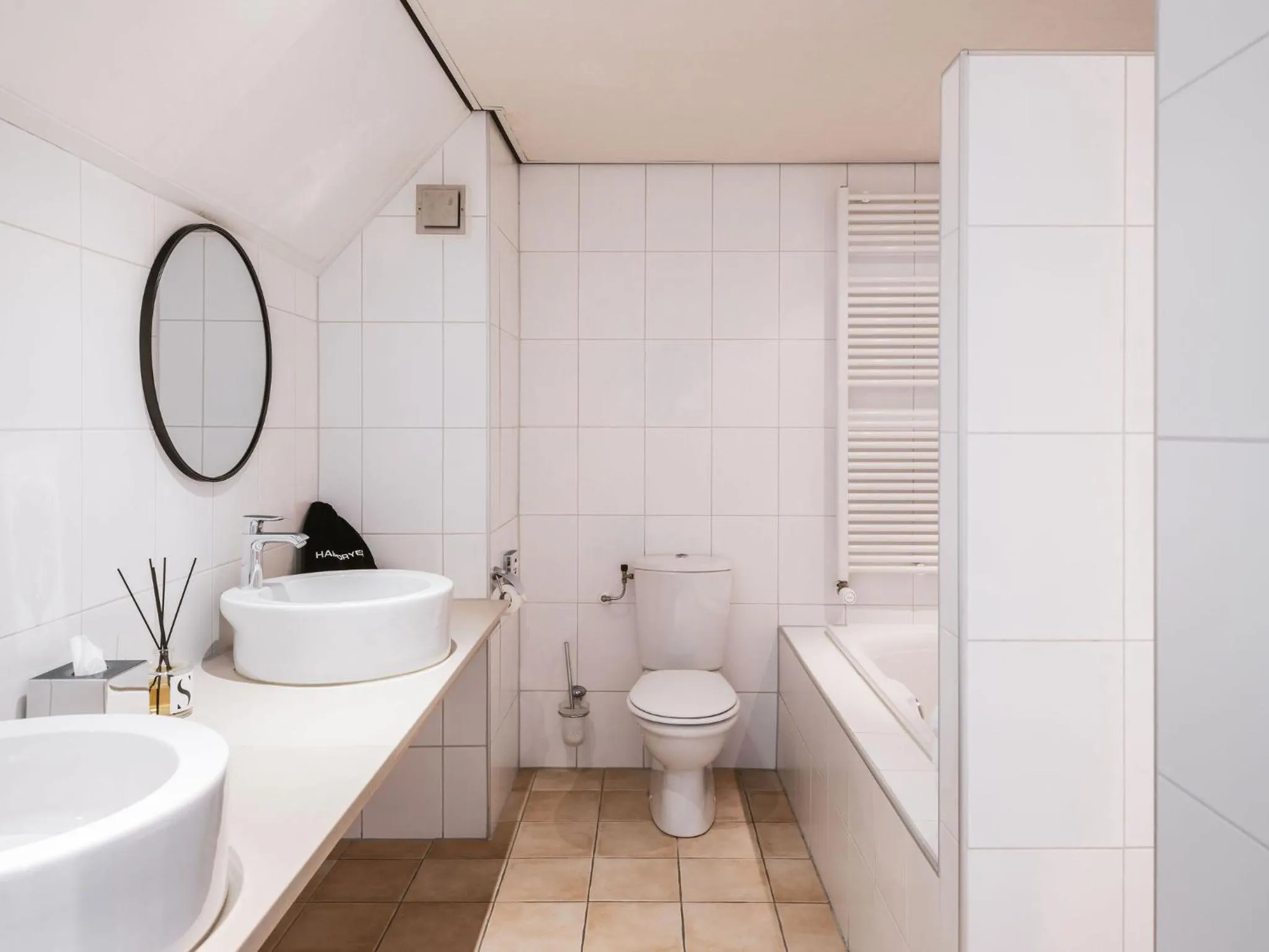 Bathroom in Strandhotel Domburg