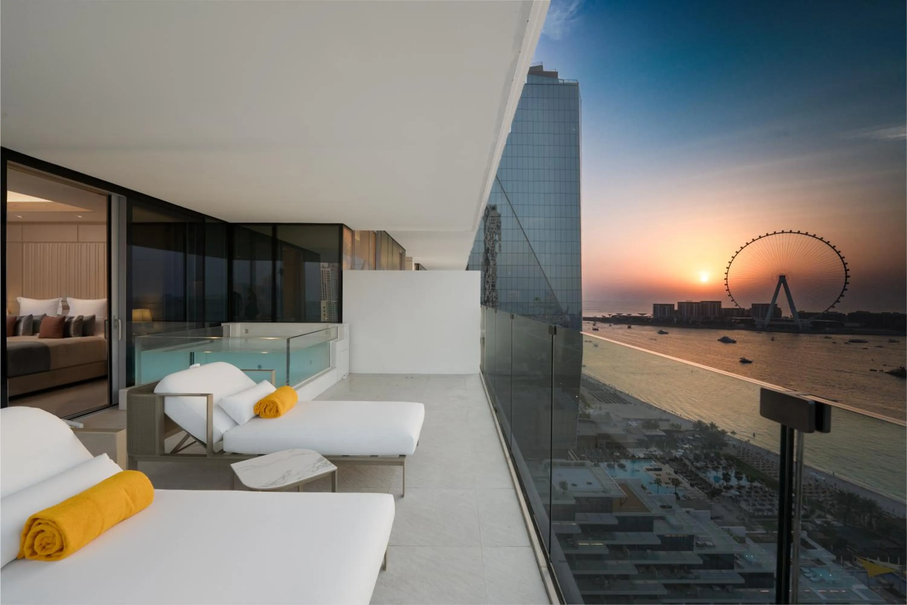 Natural landscape, Bed in FIVE Luxe