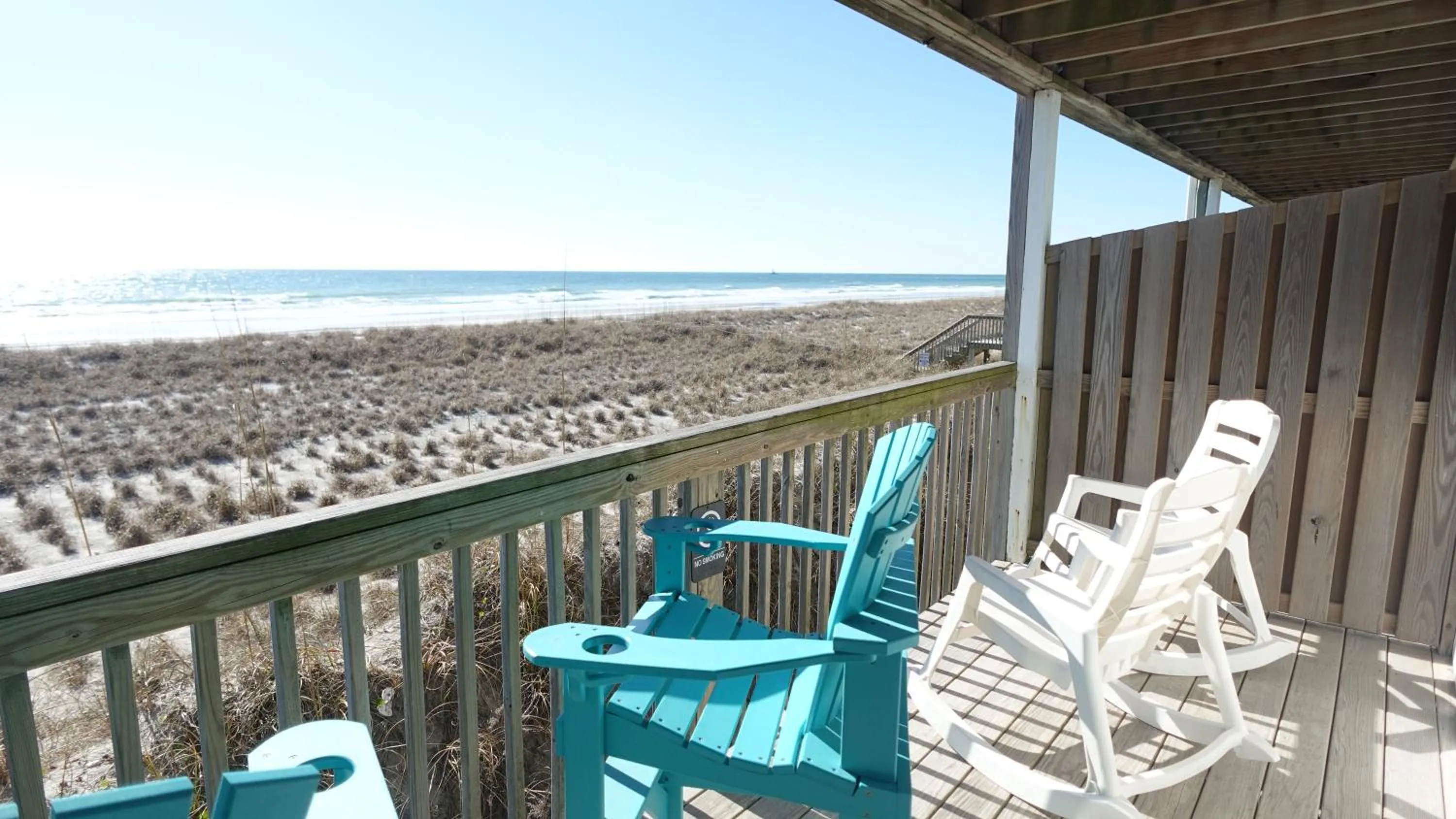 Balcony/Terrace in Sea Vista Motel