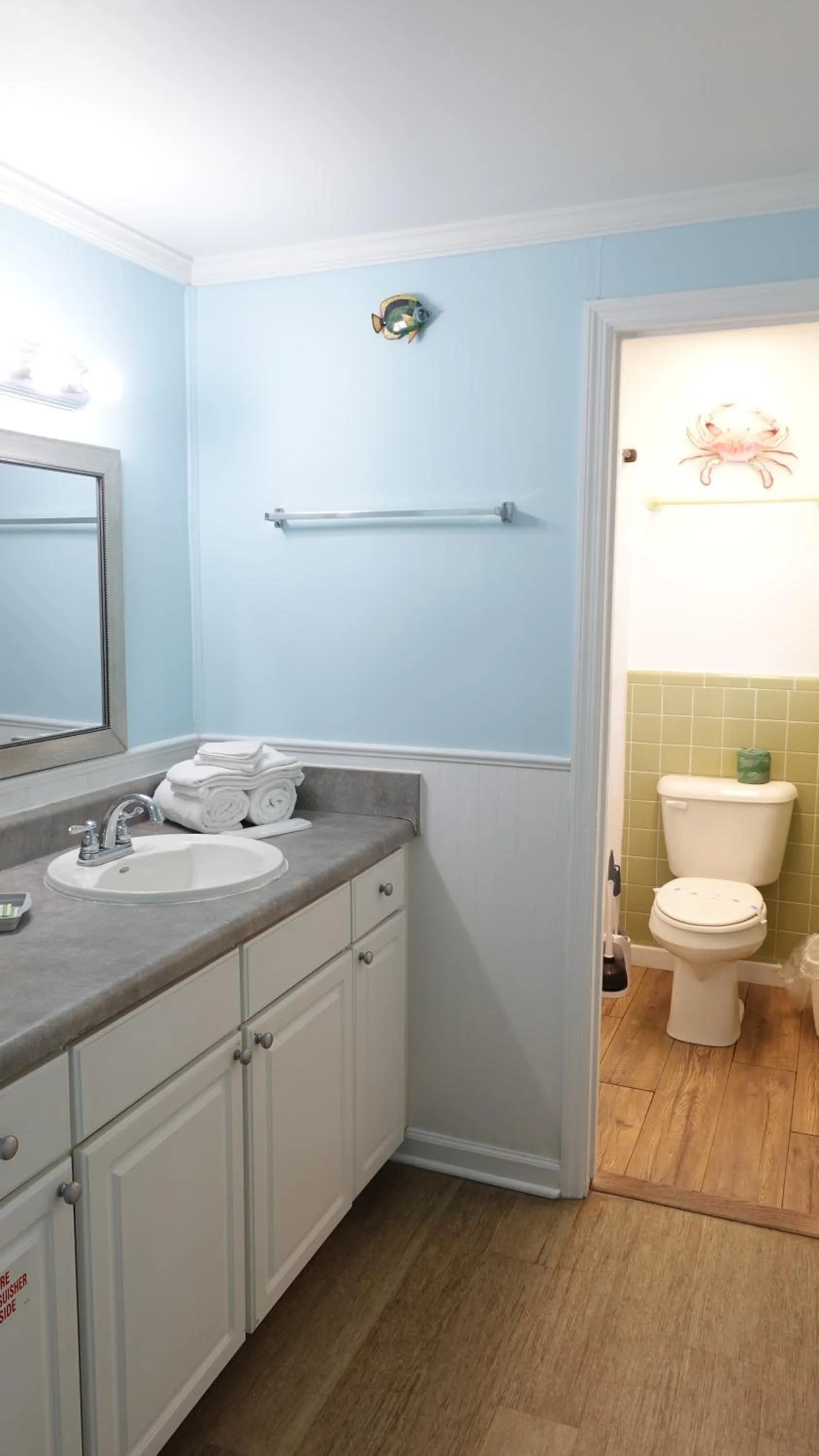 Bathroom in Sea Vista Motel