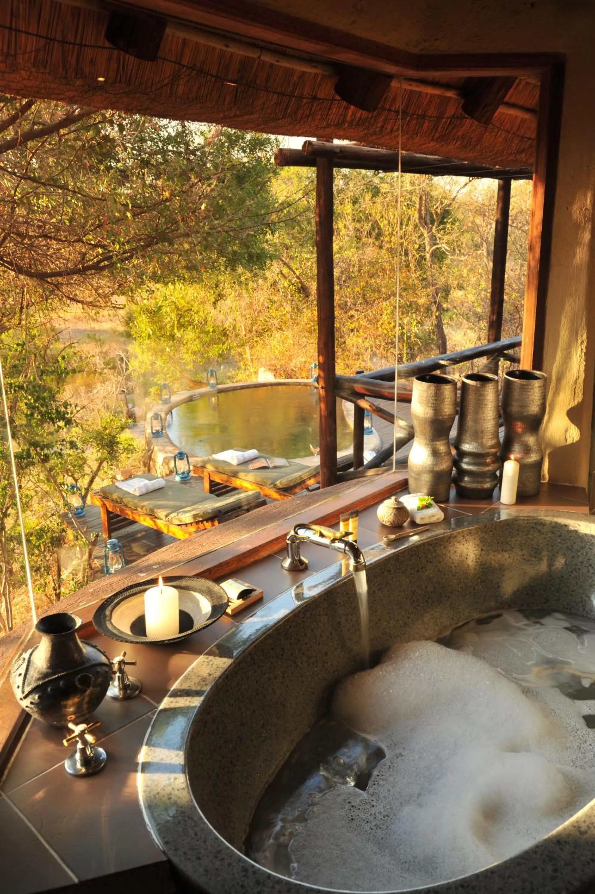 Day in Lukimbi Safari Lodge