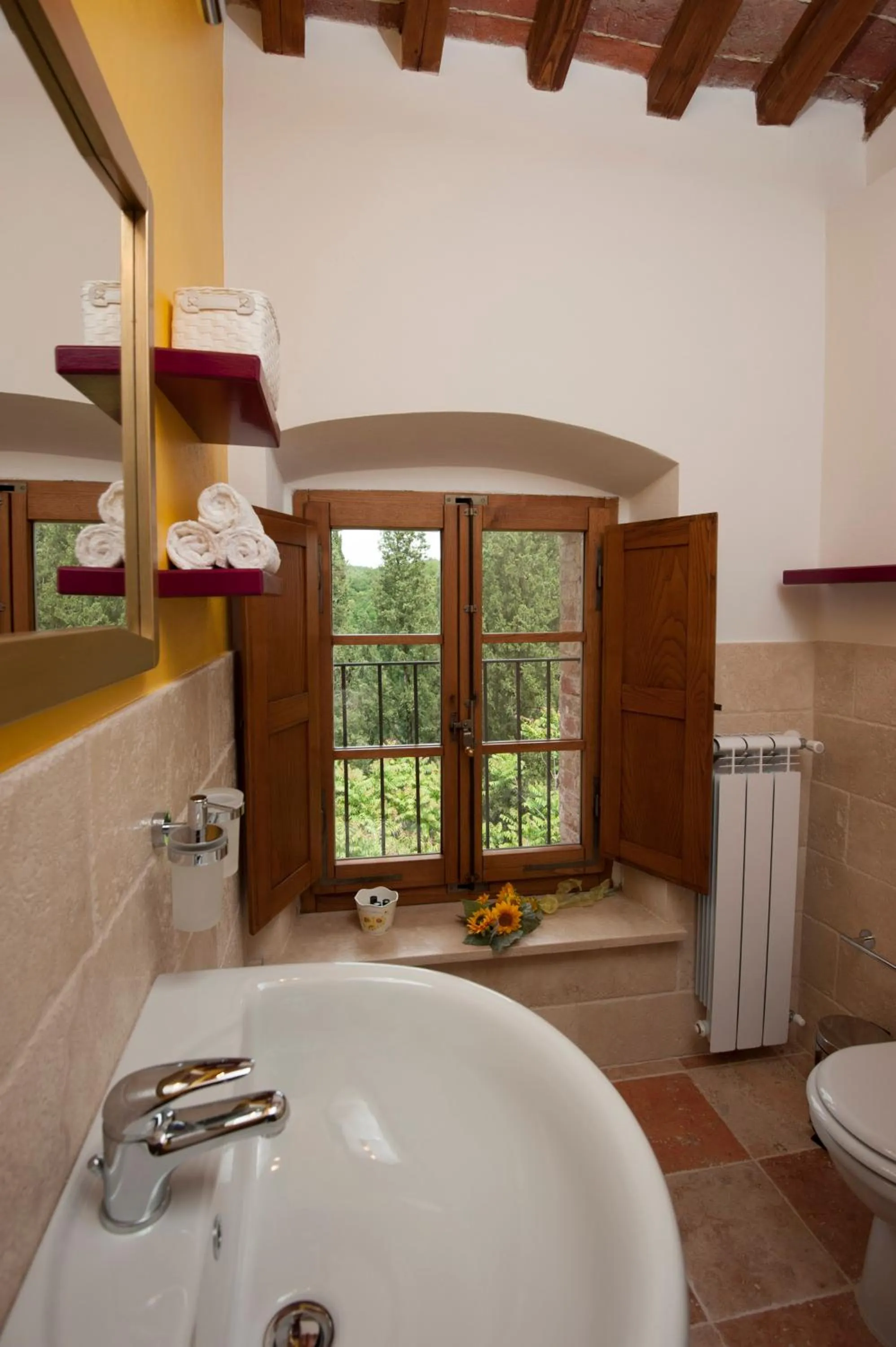 Bathroom in Antico Granaione