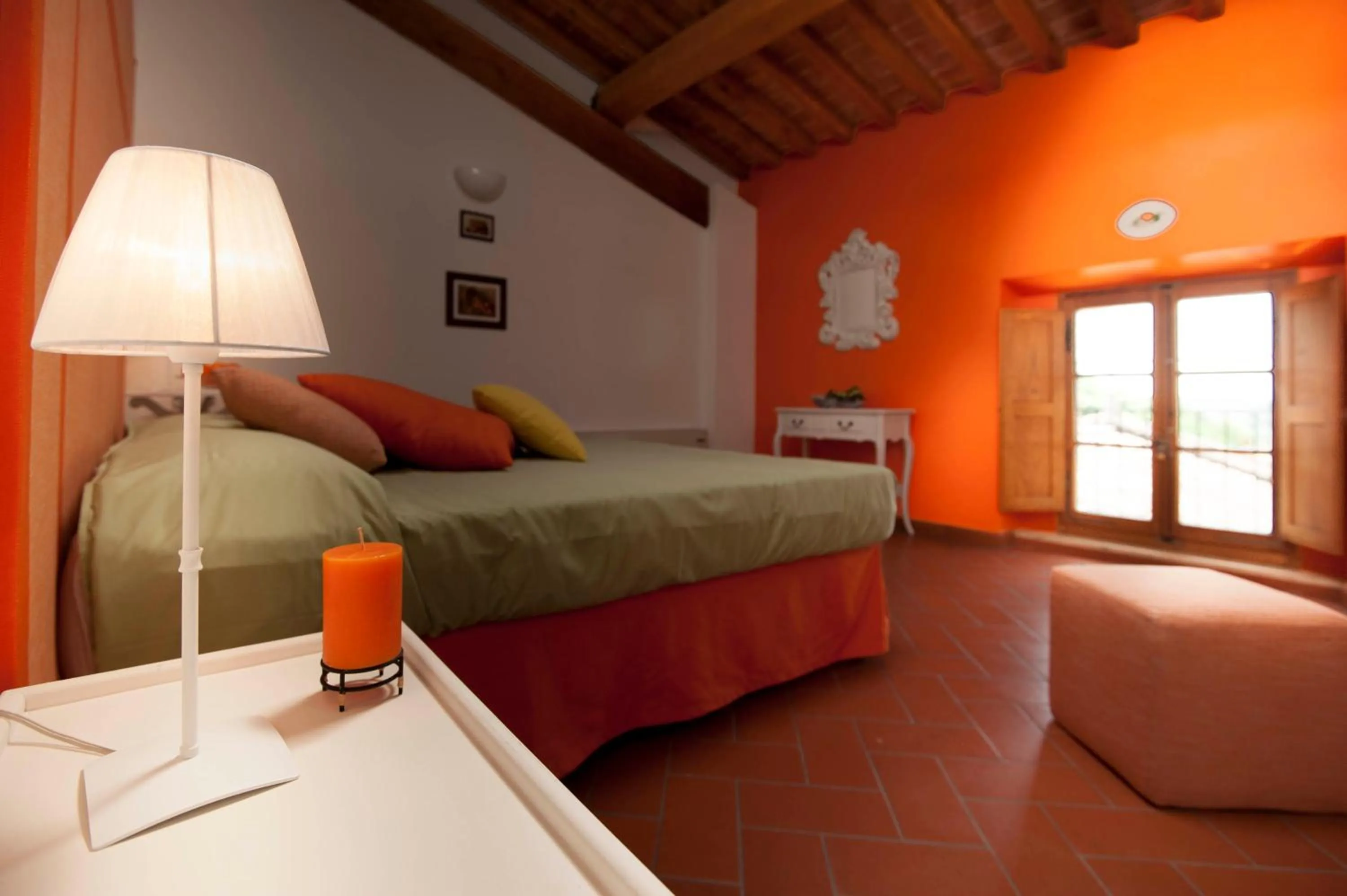 Day, Bed in Antico Granaione