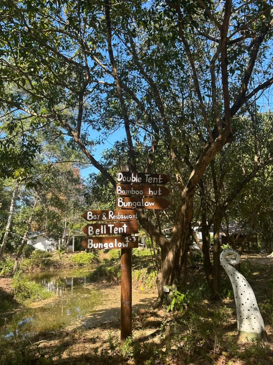 Garden in The River Retreat Koh Mak