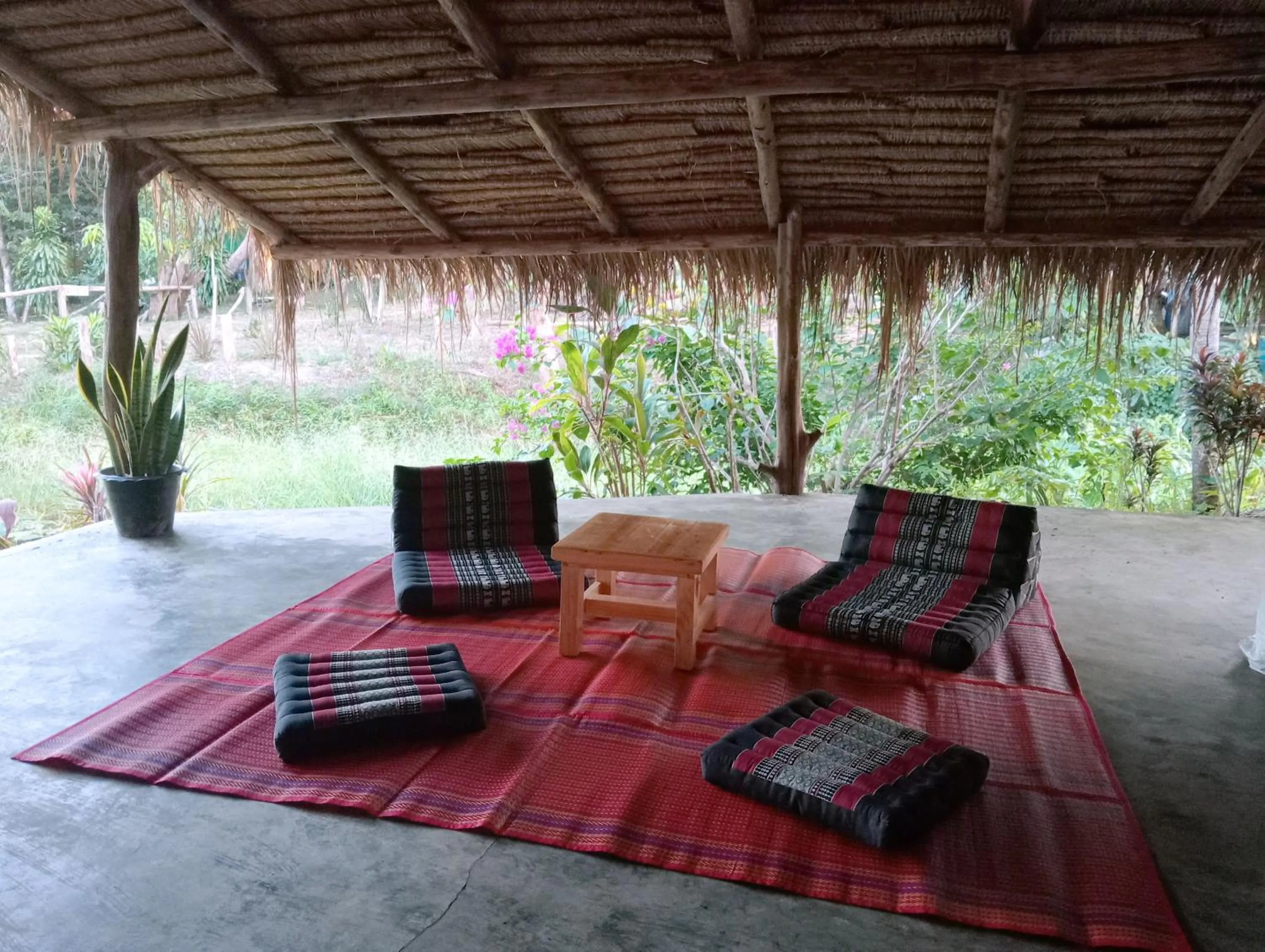 Restaurant/places to eat in The River Retreat Koh Mak