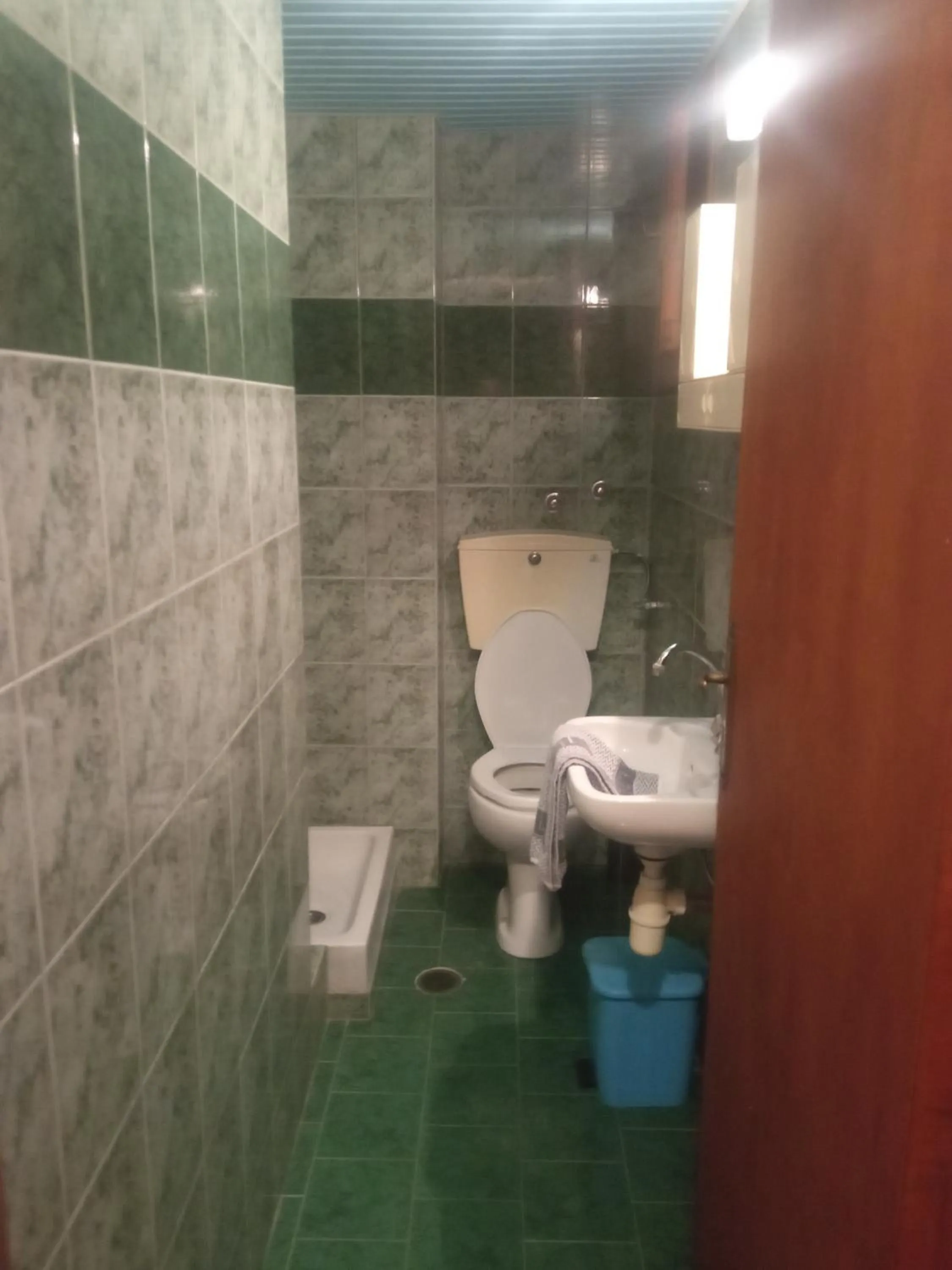 George Studios Stalis