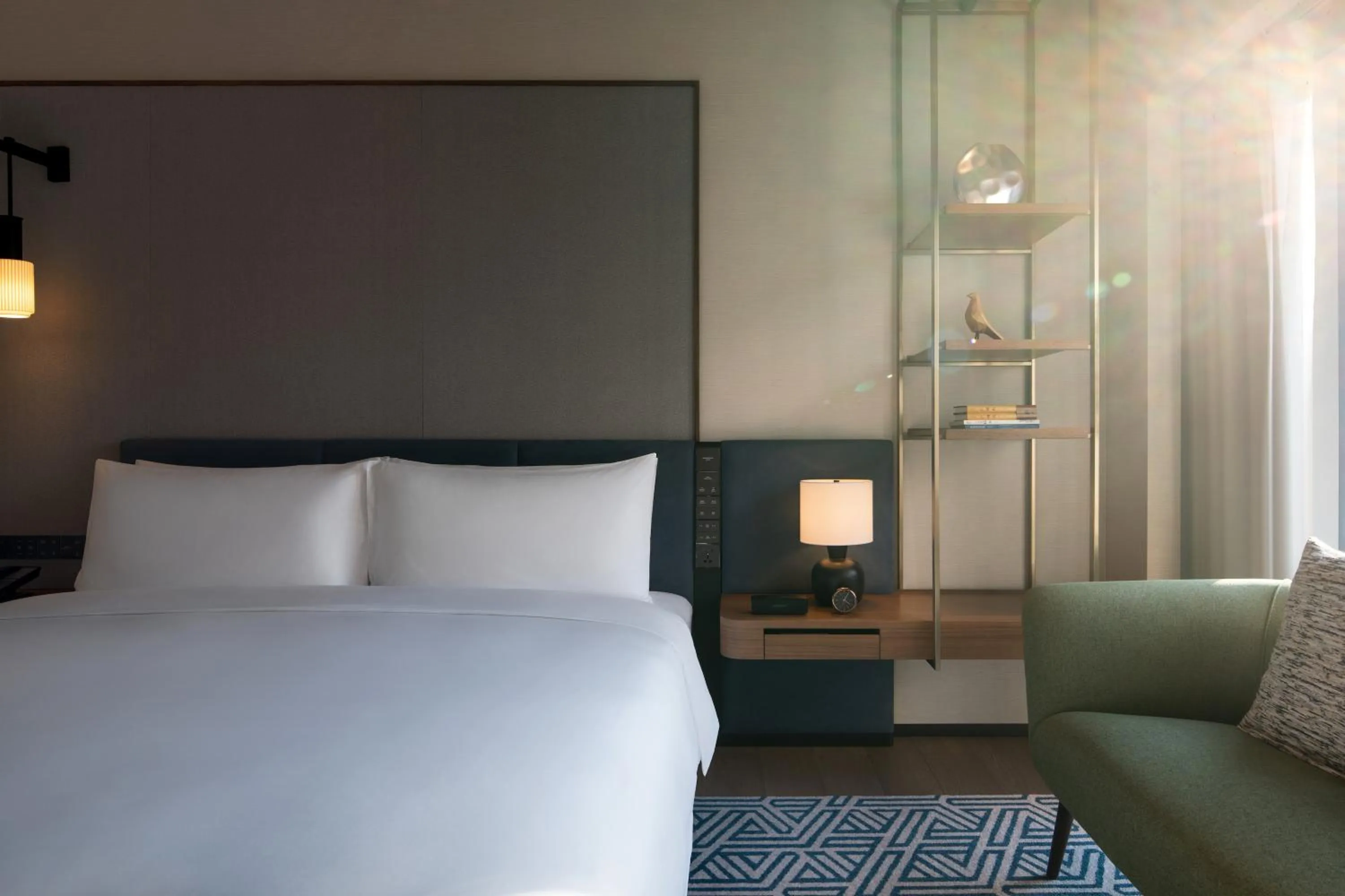 Bedroom, Bed in New World Guangzhou Hotel