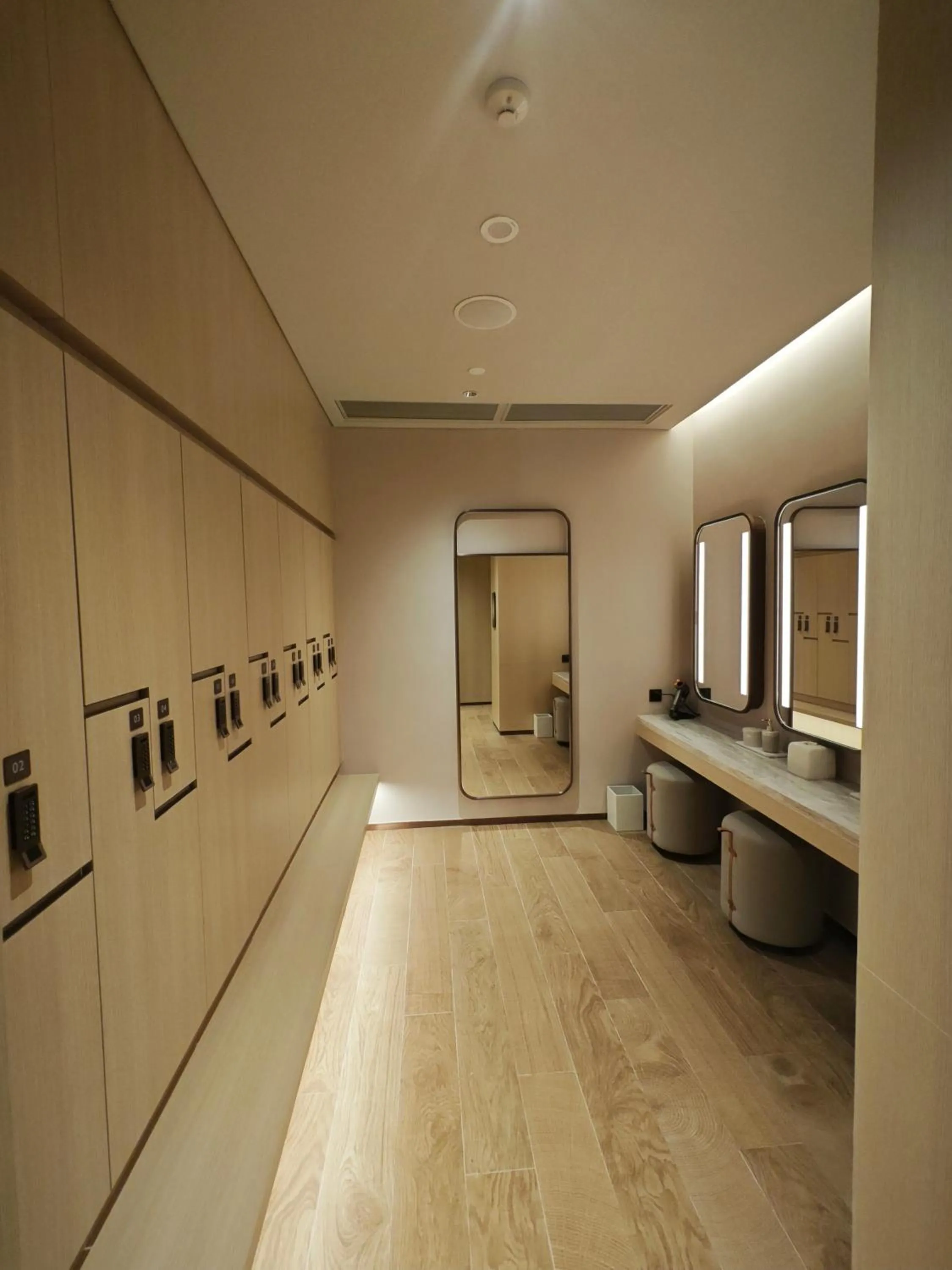 Fitness centre/facilities in New World Guangzhou Hotel