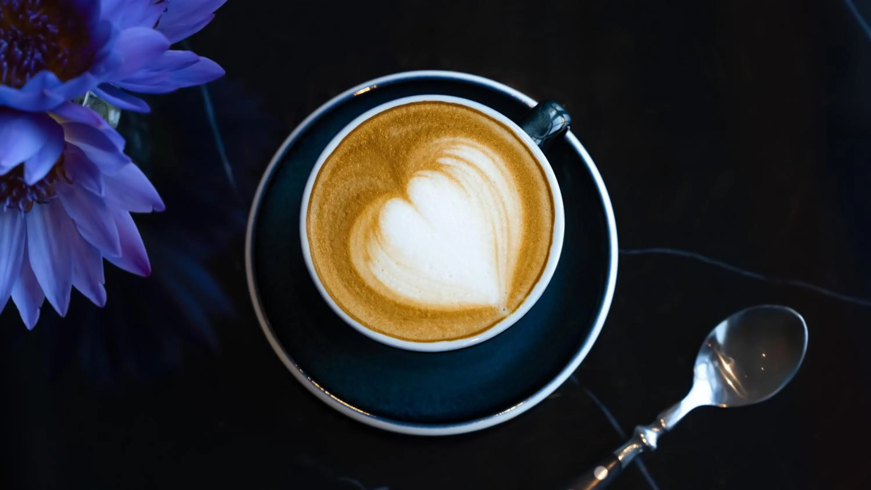 Food and drinks in New World Guangzhou Hotel