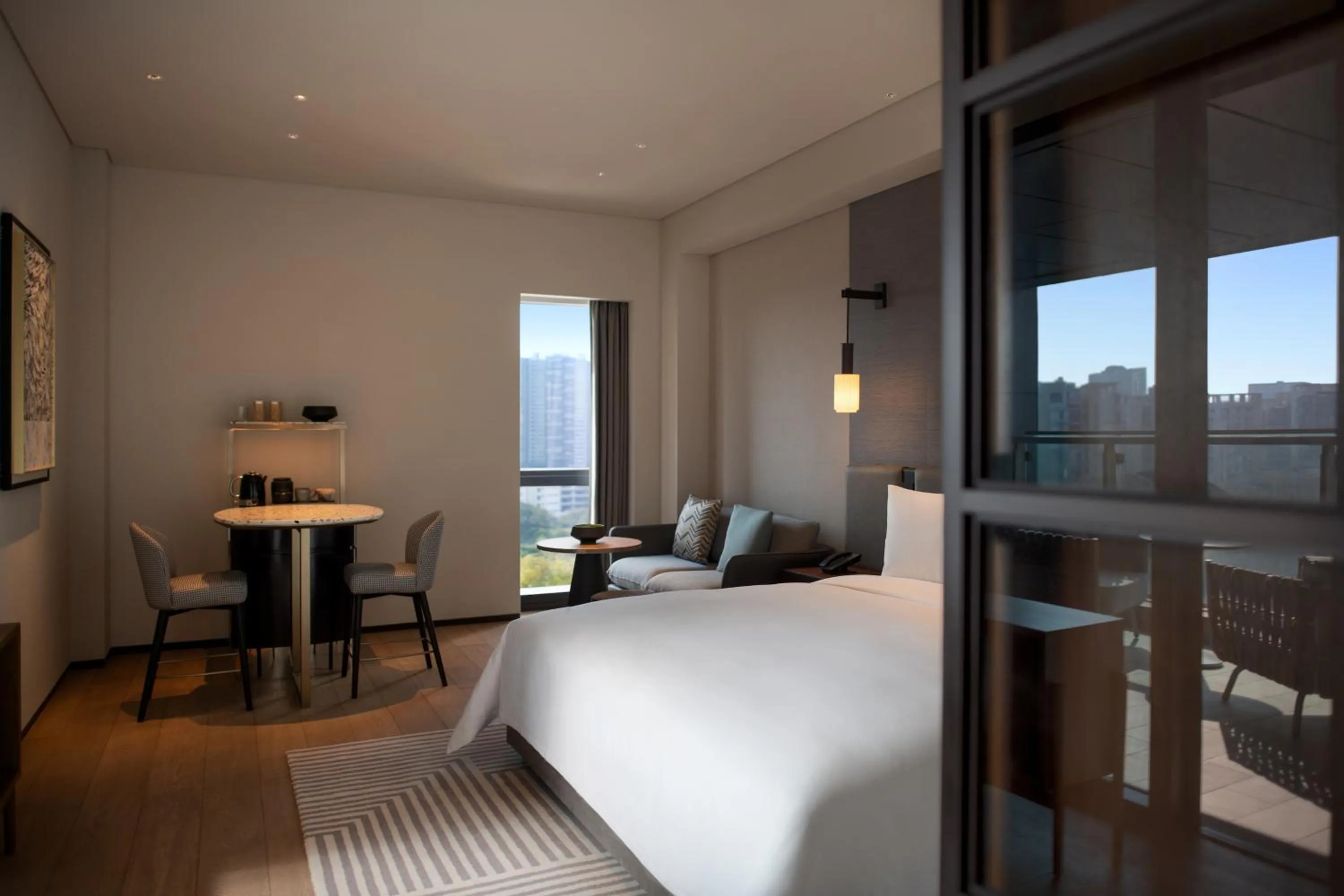 Bedroom, Bed in New World Guangzhou Hotel