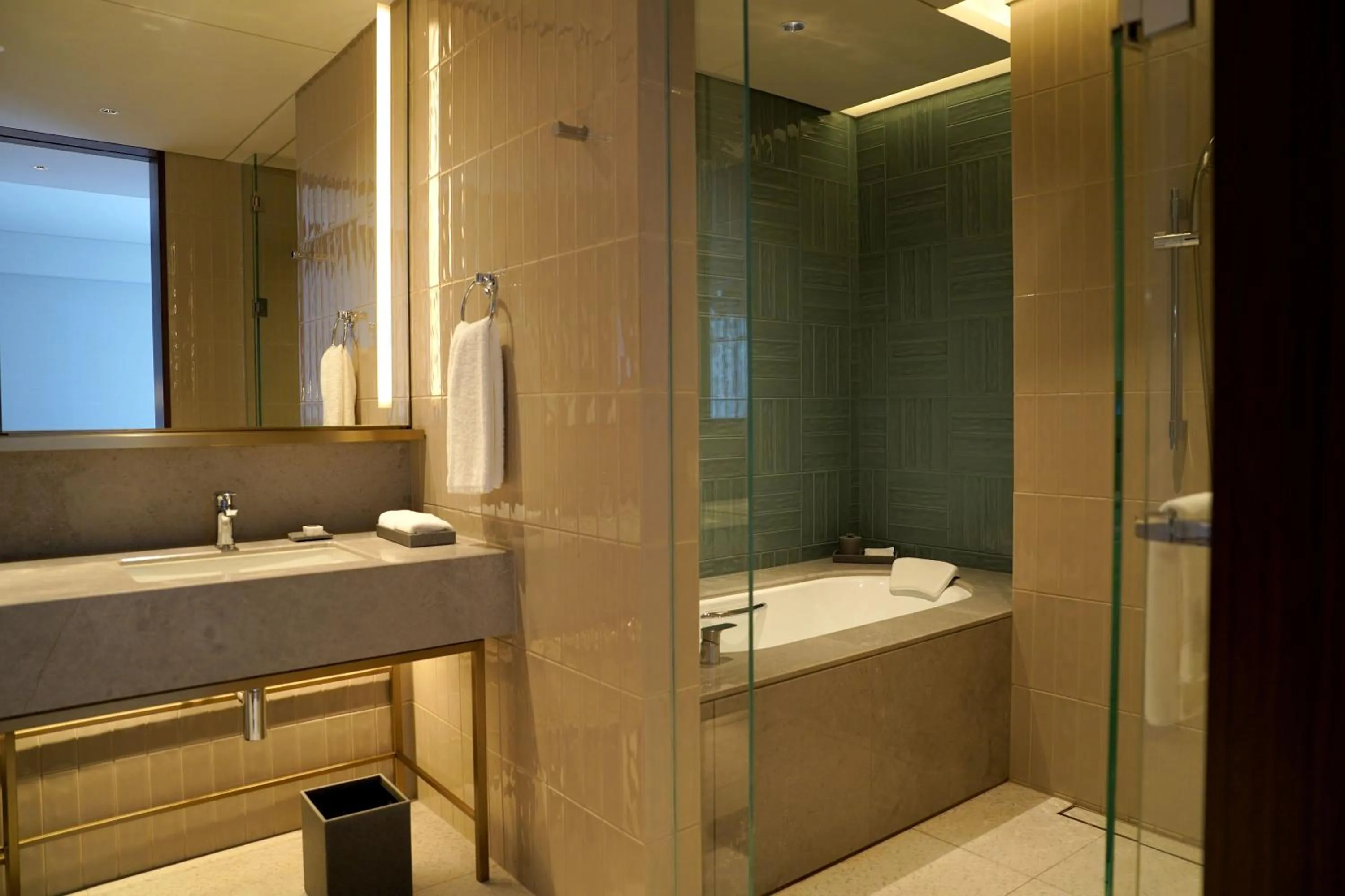 Bathroom in New World Guangzhou Hotel