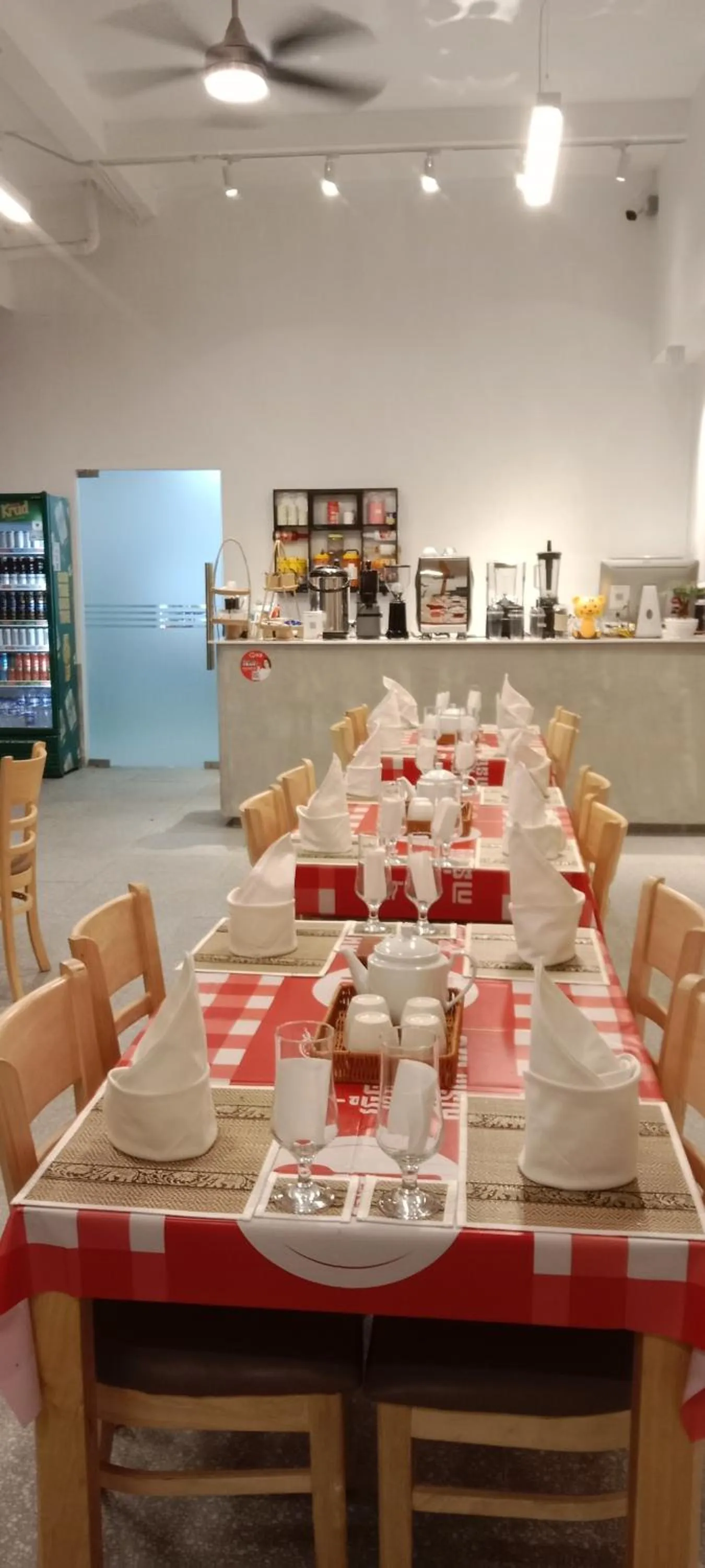 Restaurant/places to eat in Da San Hotel