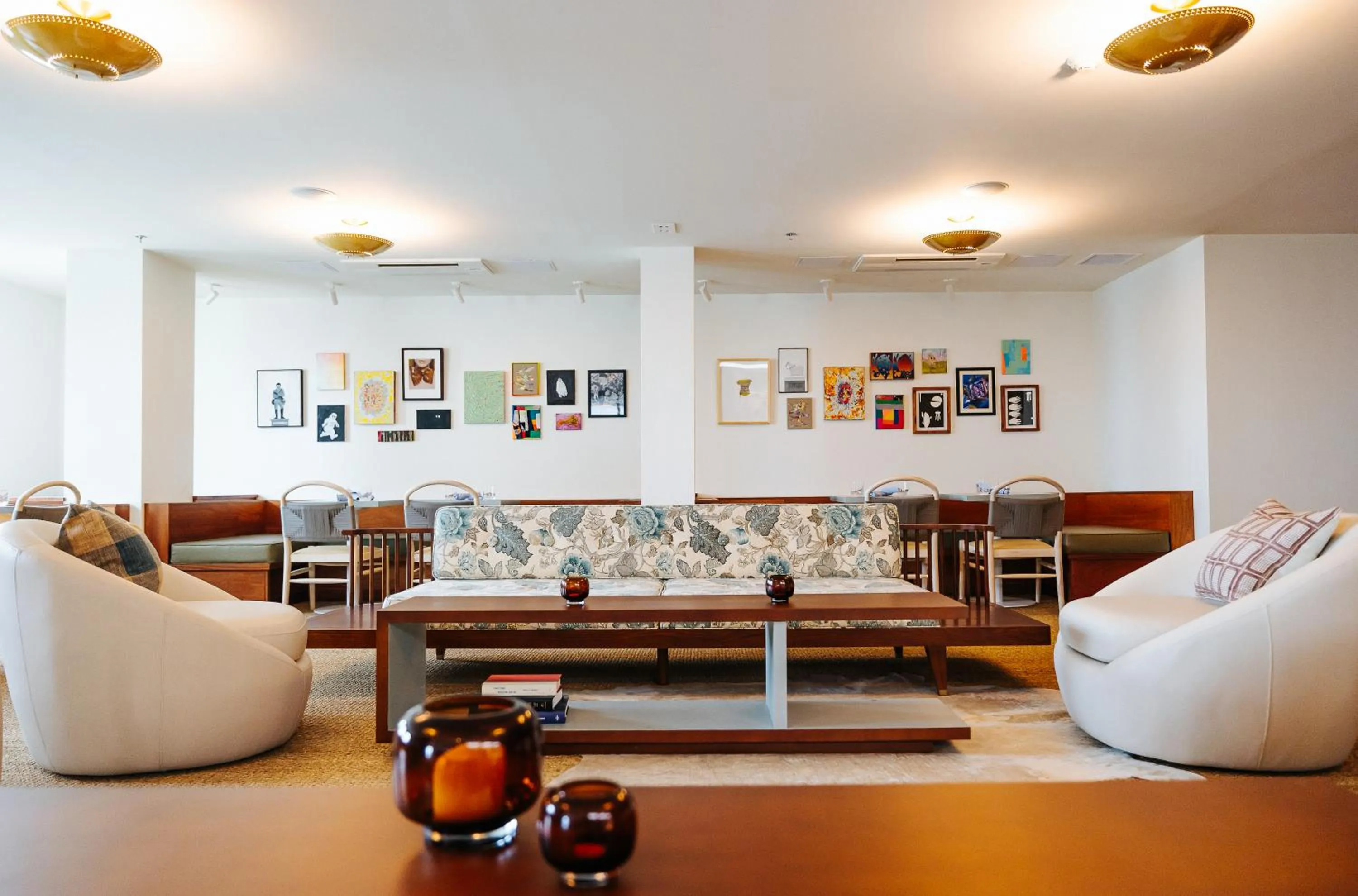 Restaurant/places to eat in Hotel Lucine