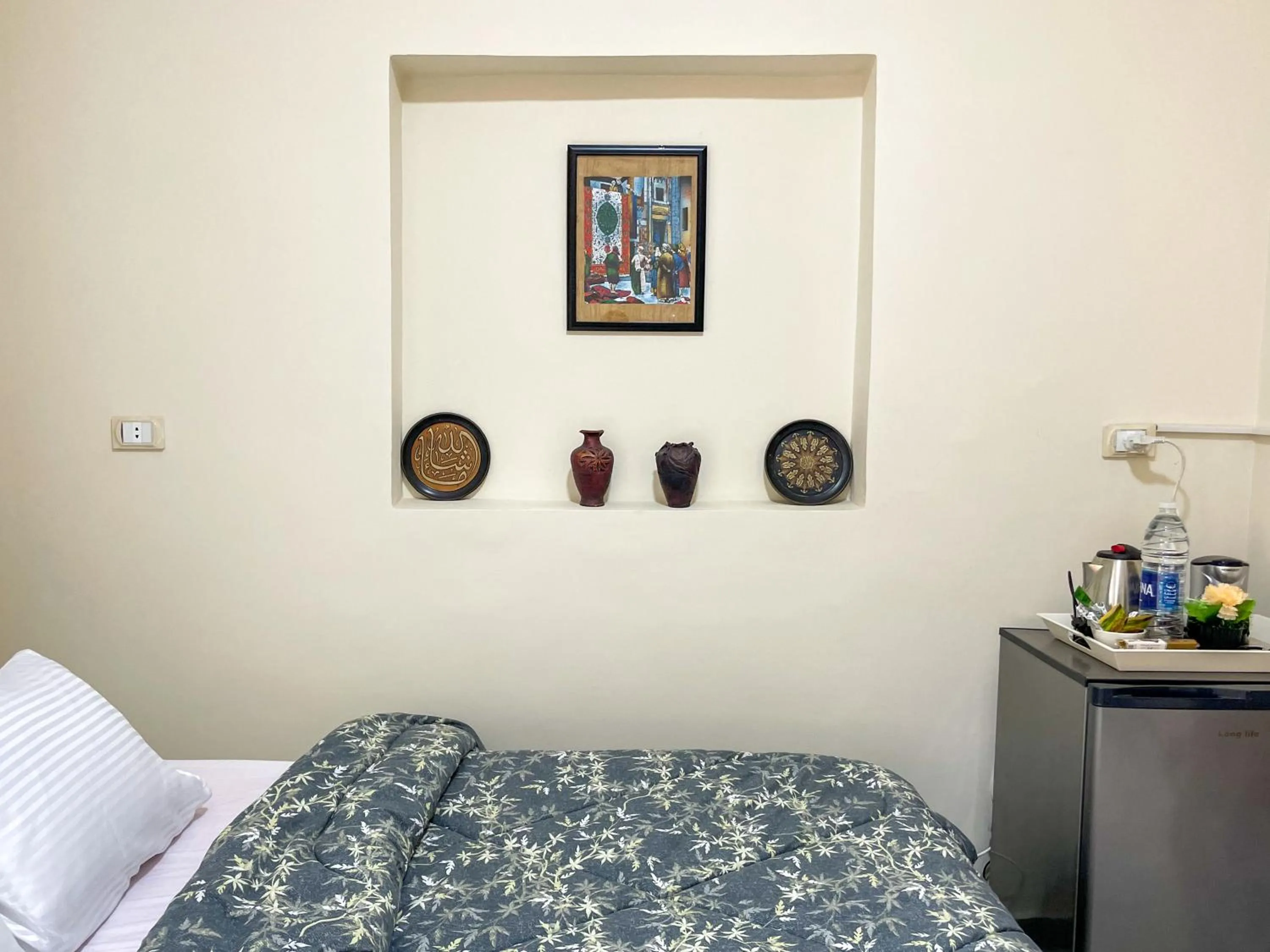 Bed in Chez l'ami hotel