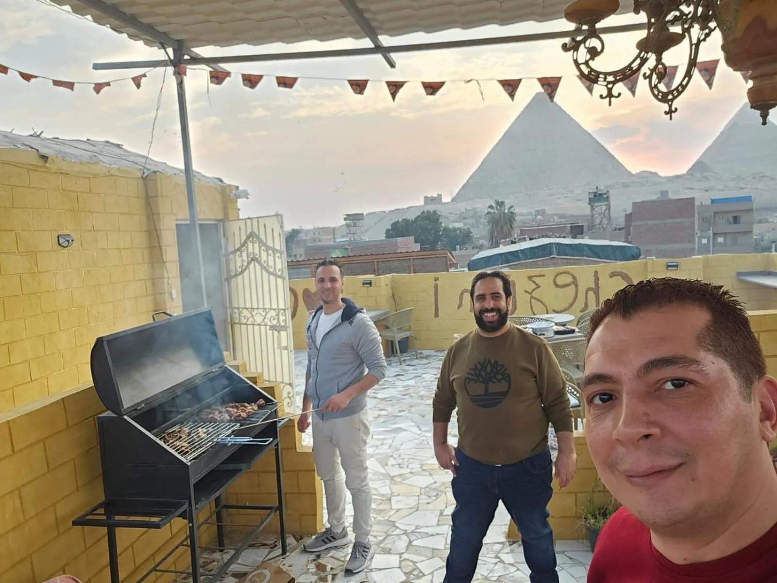BBQ facilities in Chez l'ami hotel