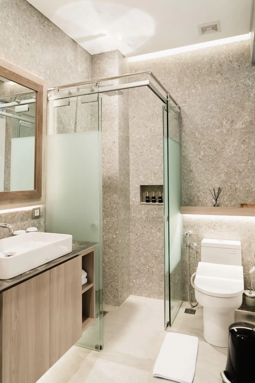 Shower in The Margaux Hotel Yogyakarta