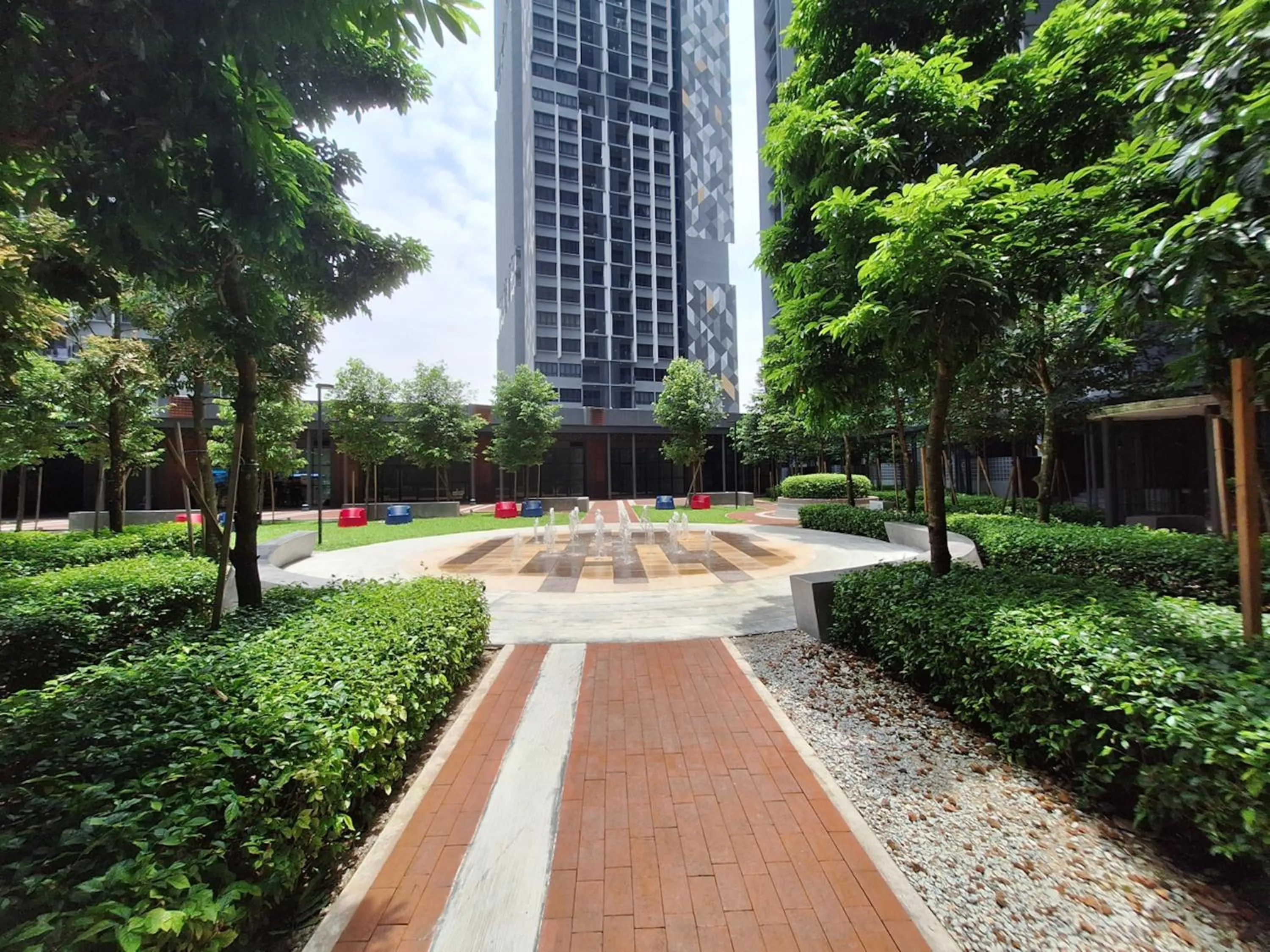 Garden in Millerz Square Kuala Lumpur by Synergy
