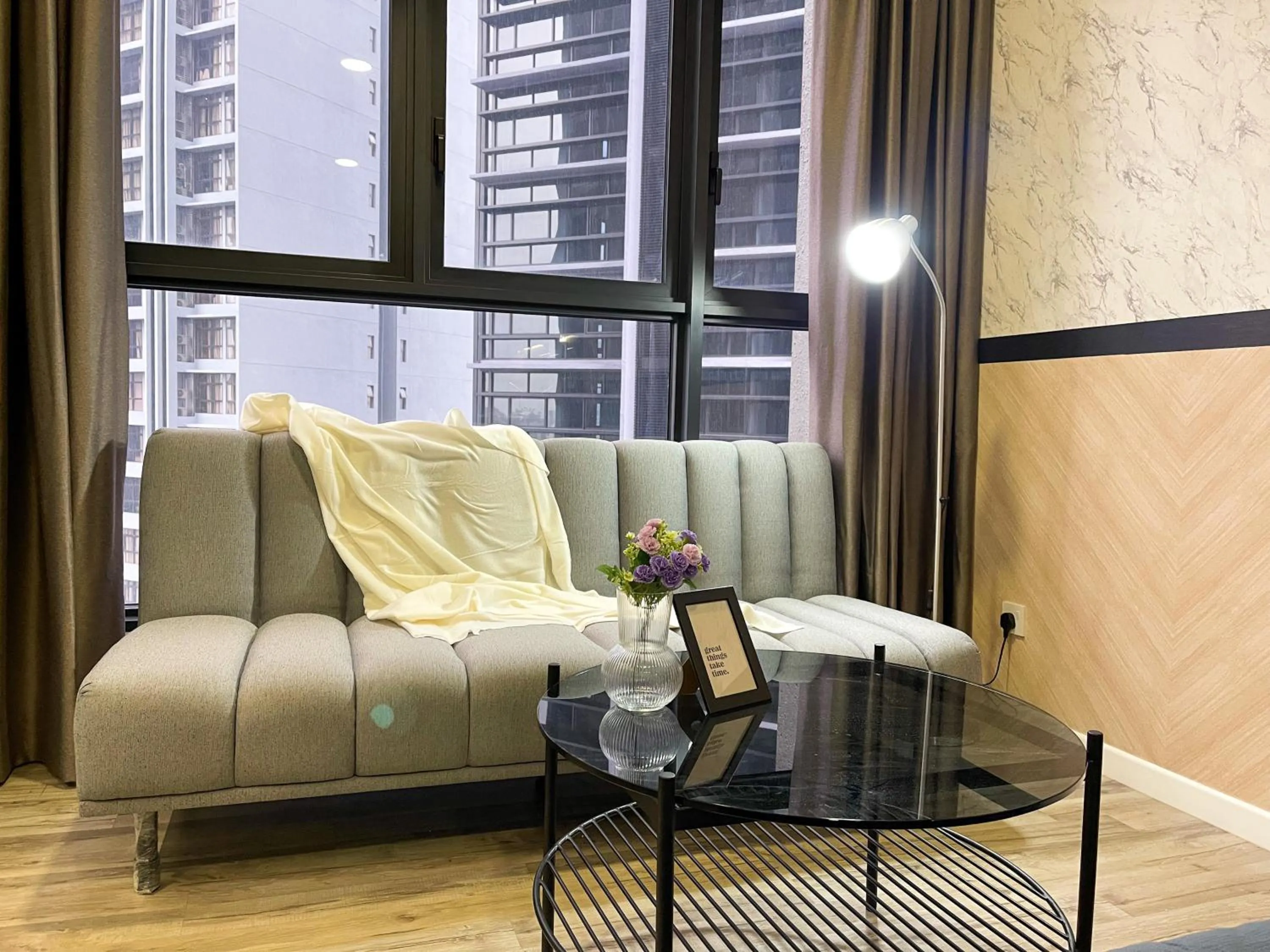 Living room in Millerz Square Kuala Lumpur by Synergy