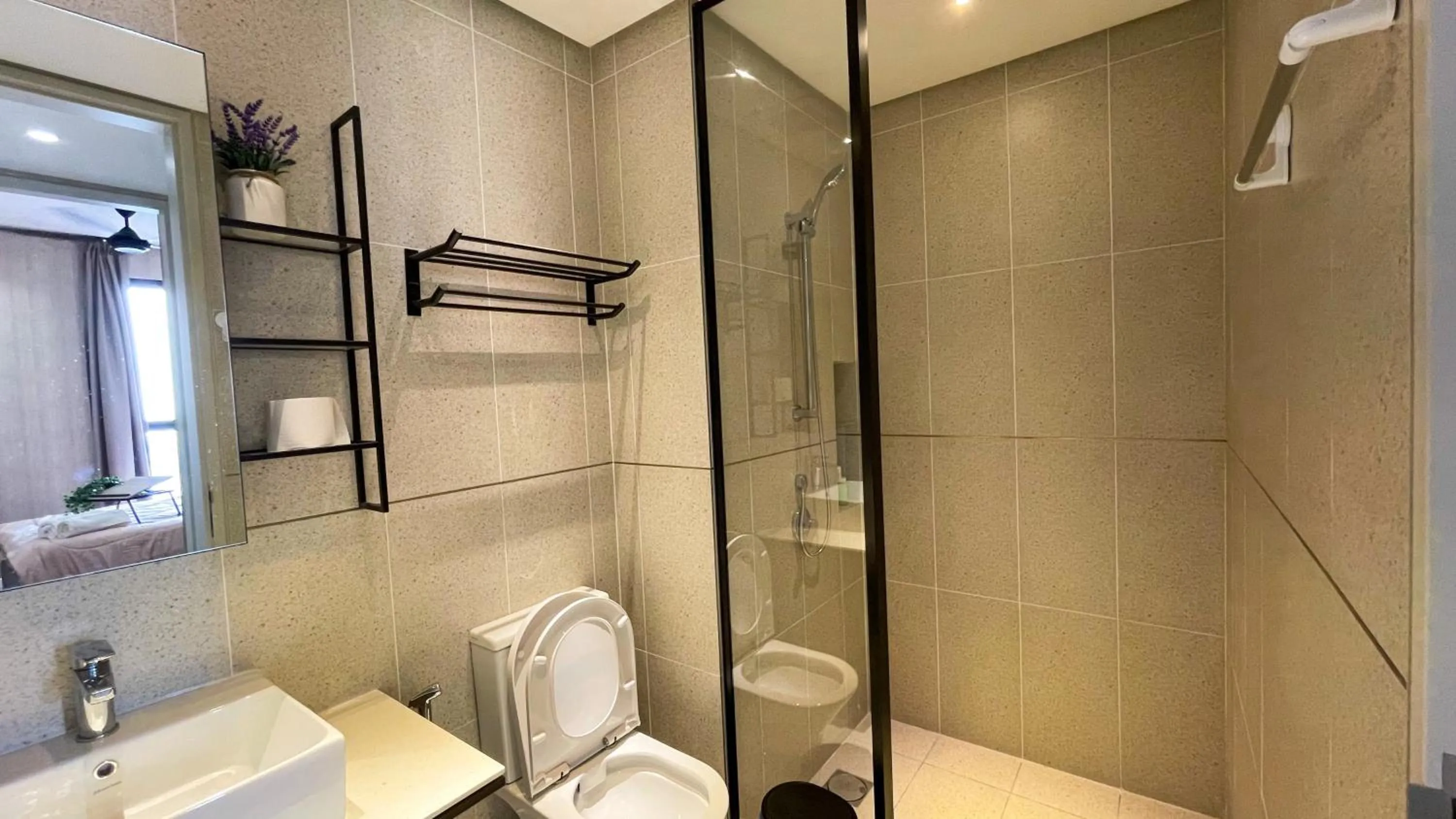 Shower in Millerz Square Kuala Lumpur by Synergy