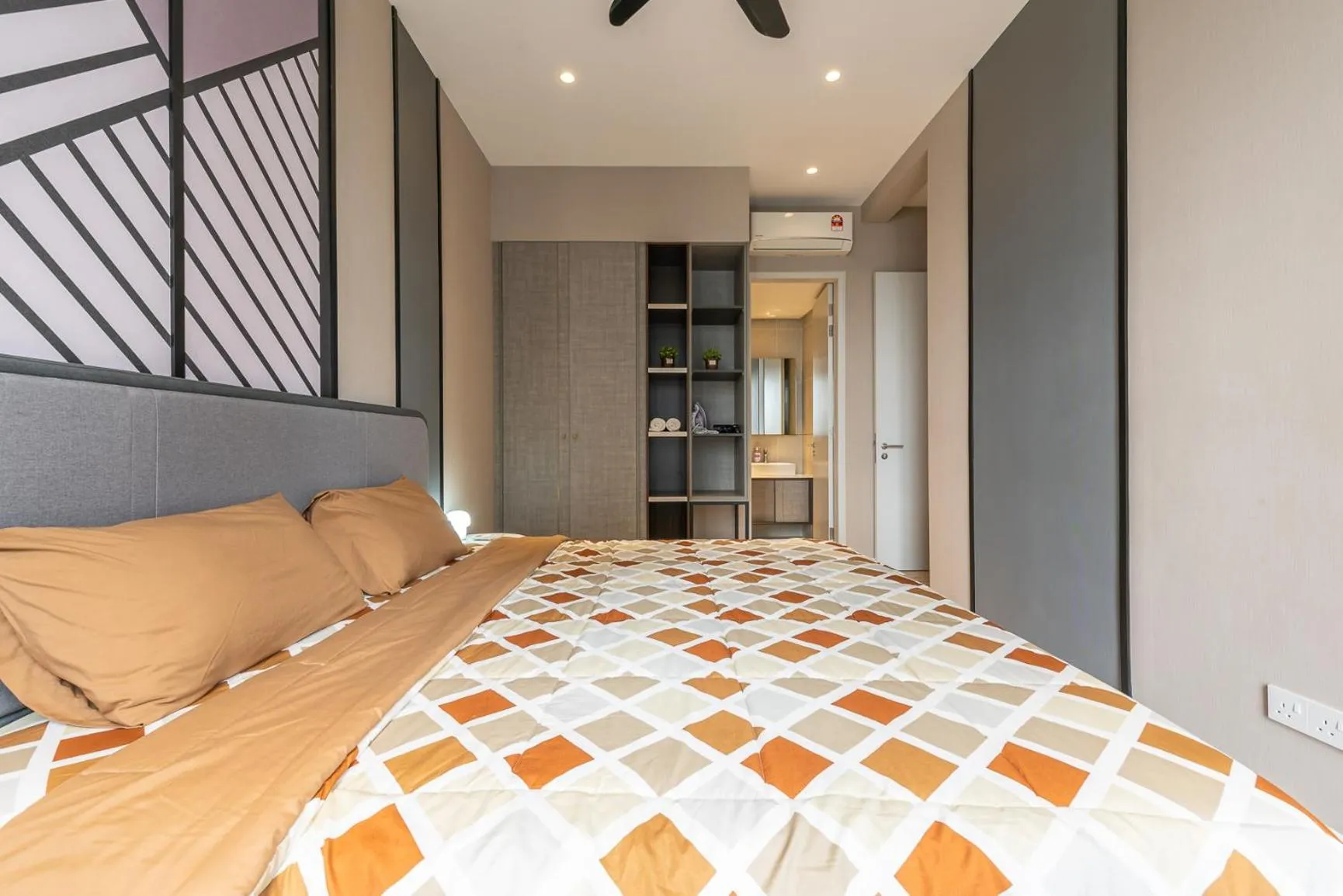 Bed in Millerz Square Kuala Lumpur by Synergy
