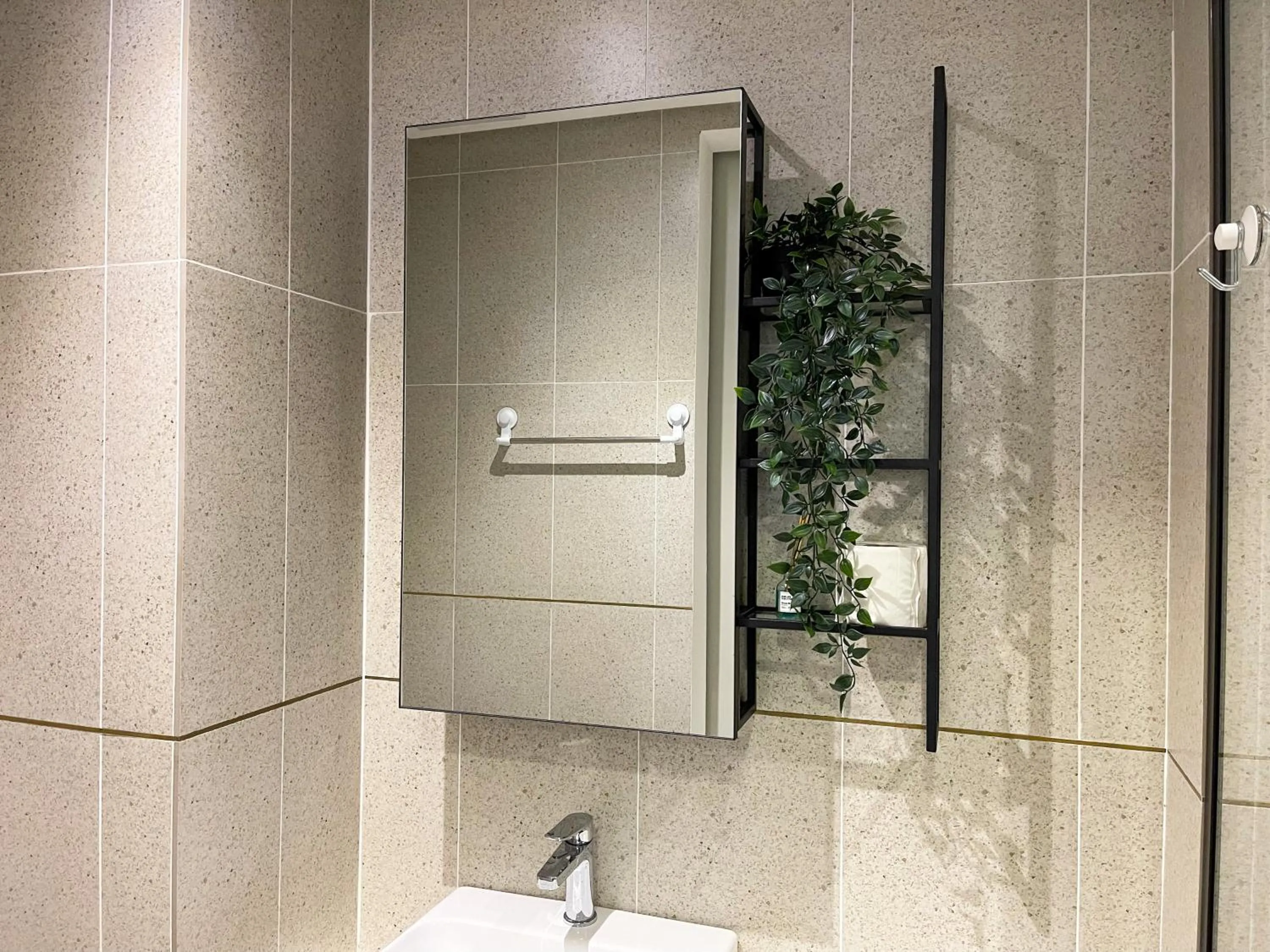 Bathroom in Millerz Square Kuala Lumpur by Synergy