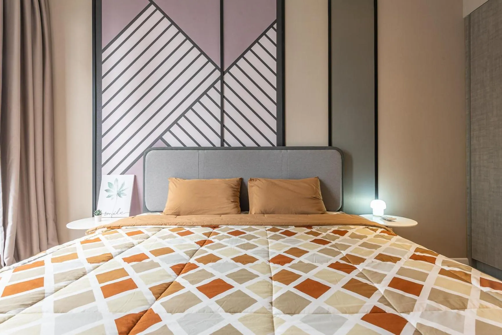 Bed in Millerz Square Kuala Lumpur by Synergy