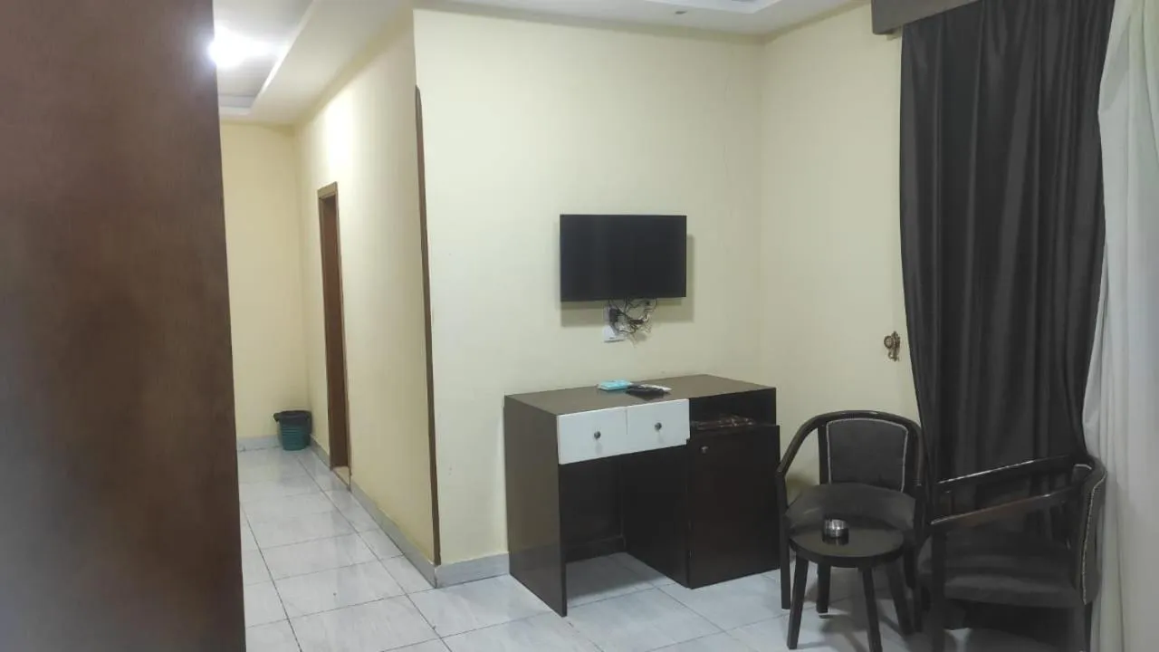 Nile jewel hotel beni suef