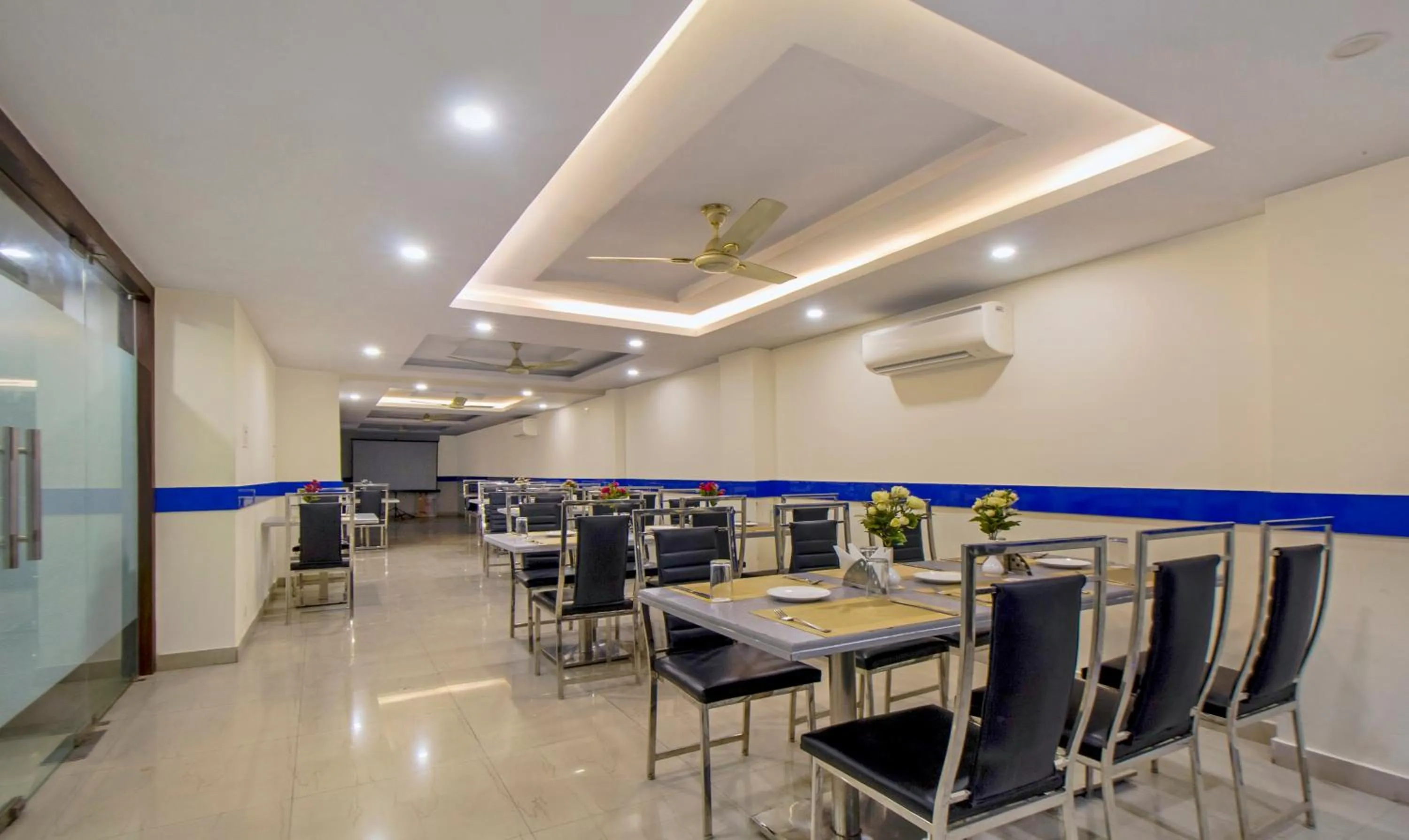 Dining area in Treebo Royal Orbit, Metropoliton