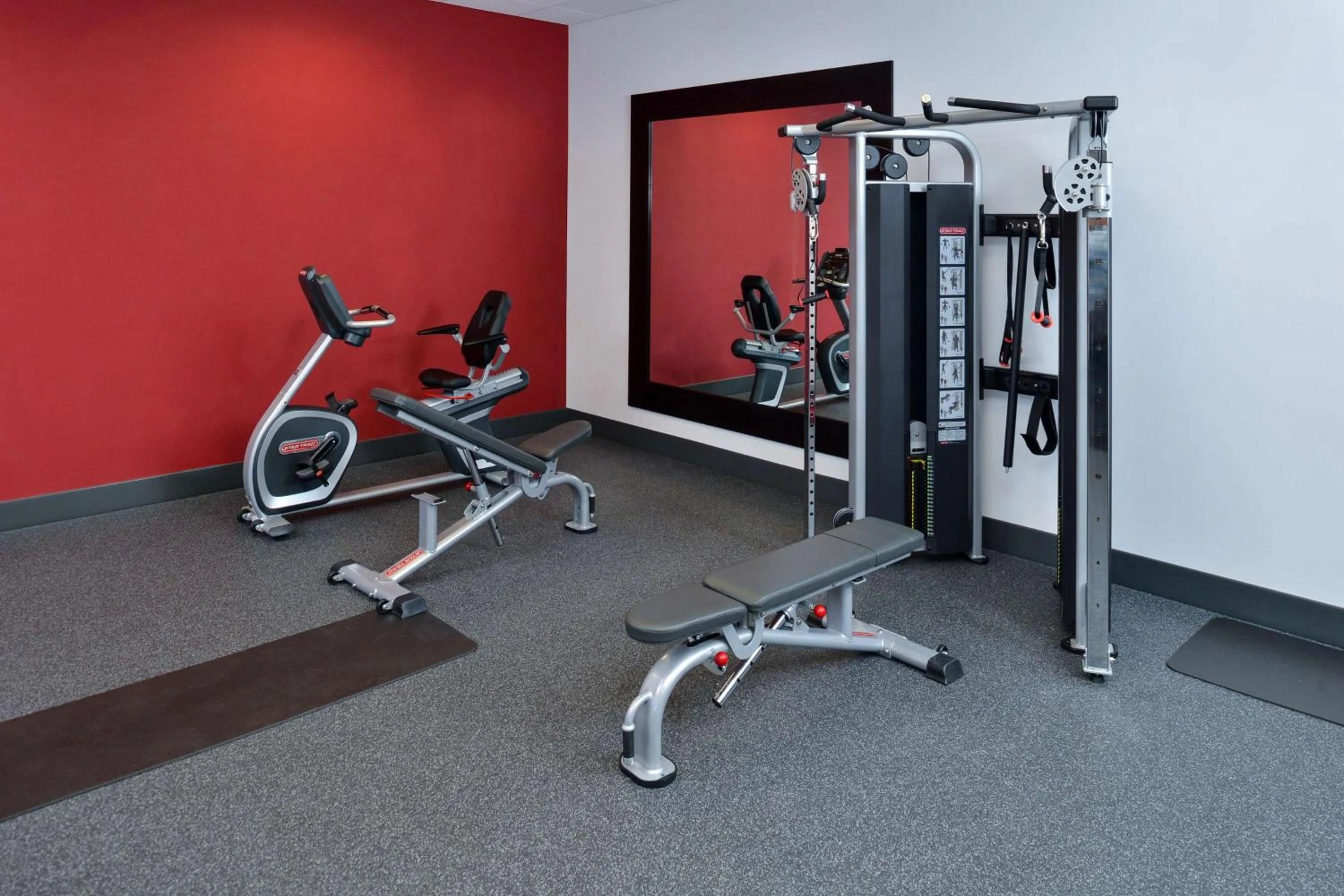 Fitness centre/facilities in Hilton Garden Inn West Chester