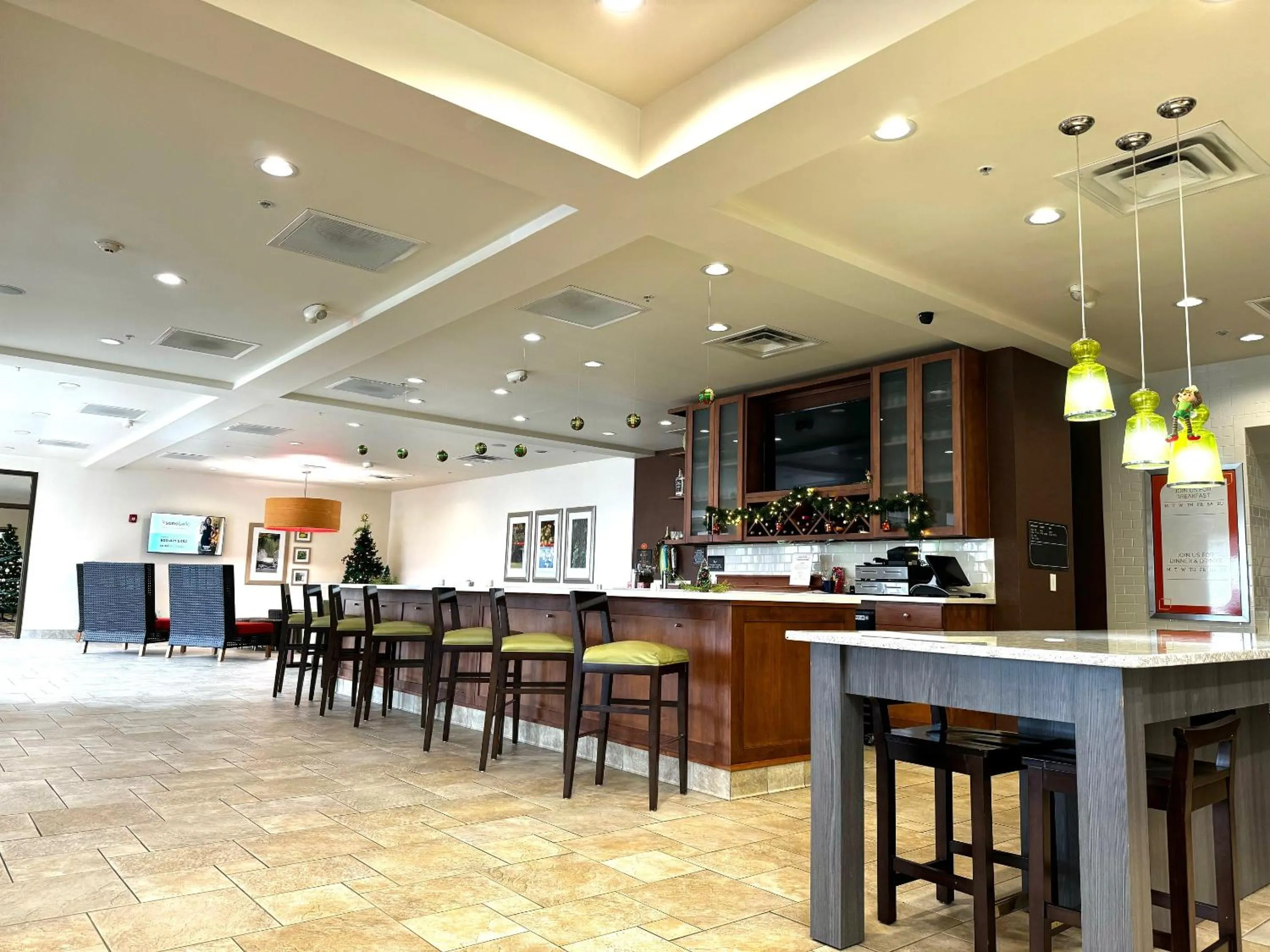 Restaurant/places to eat in Hilton Garden Inn West Chester
