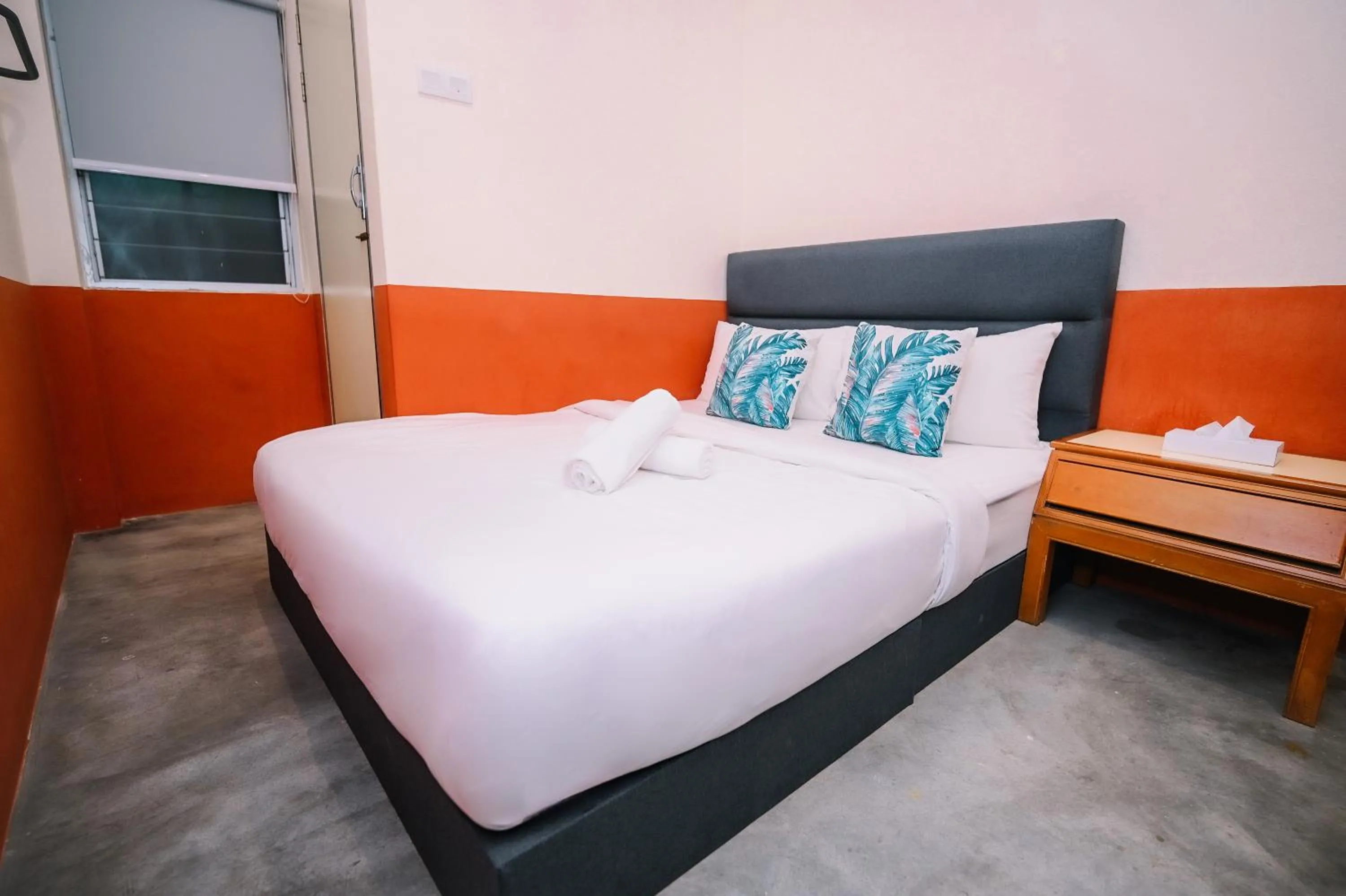 Bed in Swing & Pillows - 75 Chulia St, Georgetown Penang