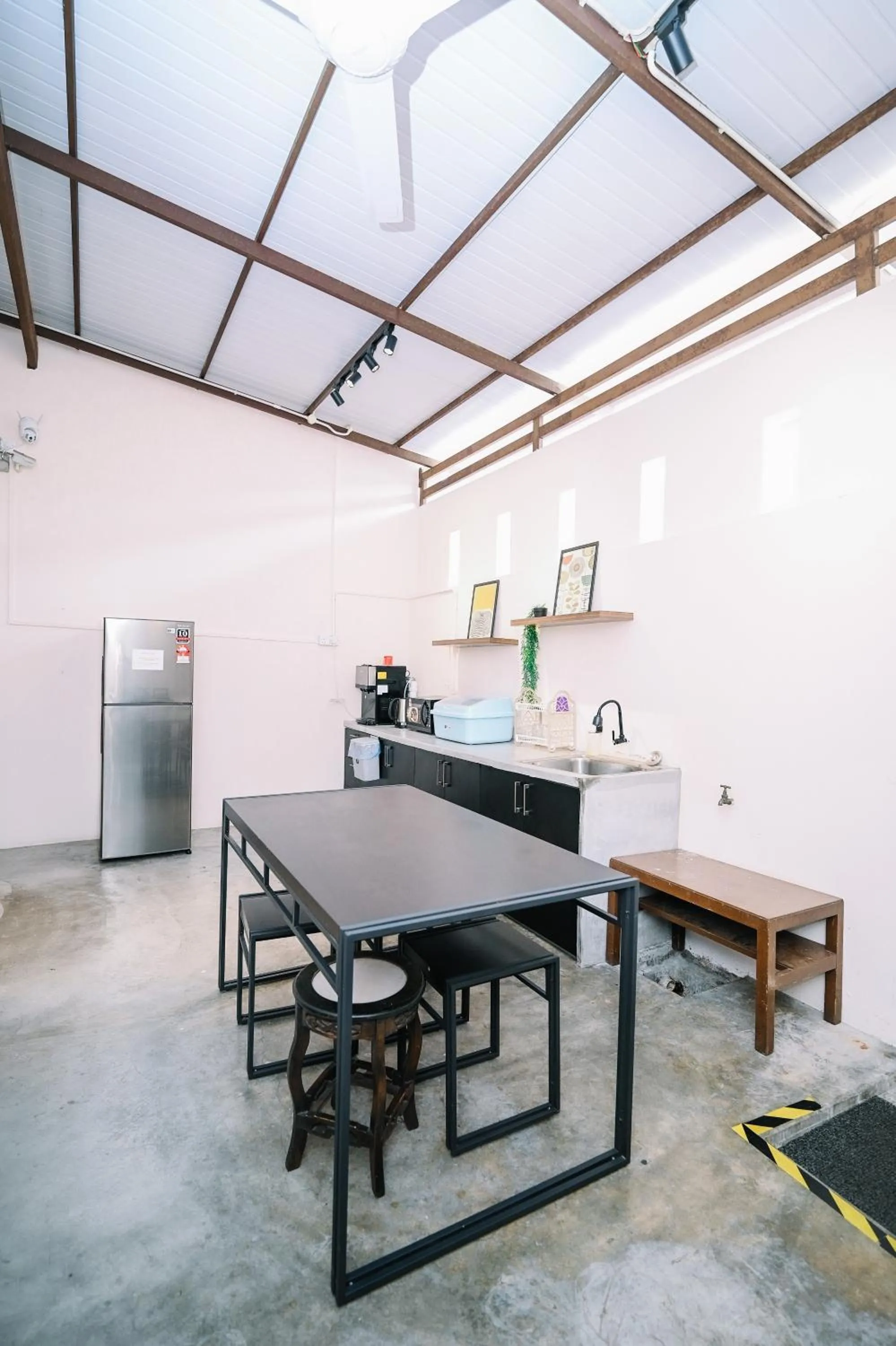 Kitchen or kitchenette in Swing & Pillows - 75 Chulia St, Georgetown Penang