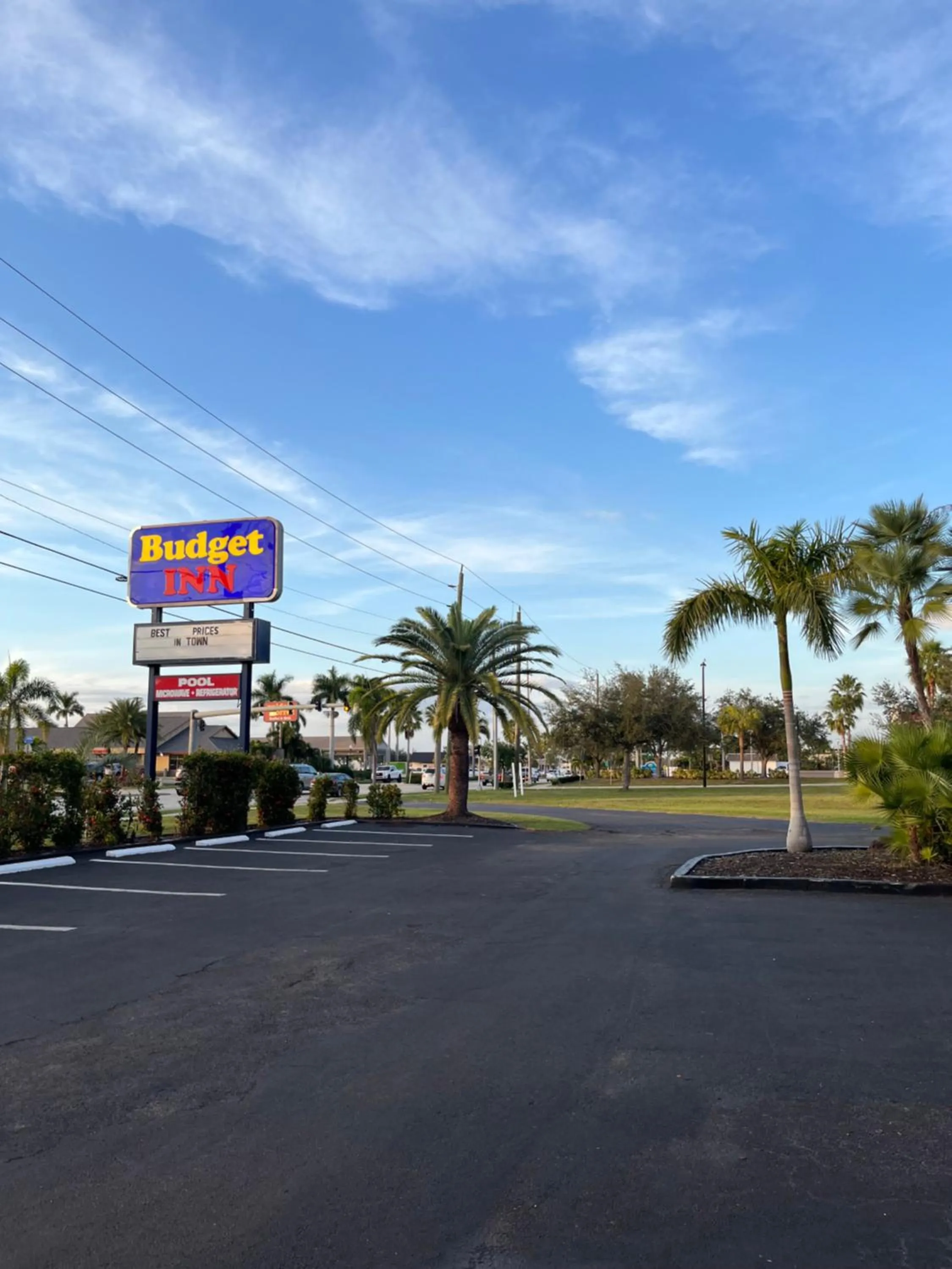 Property building in Budget Inn