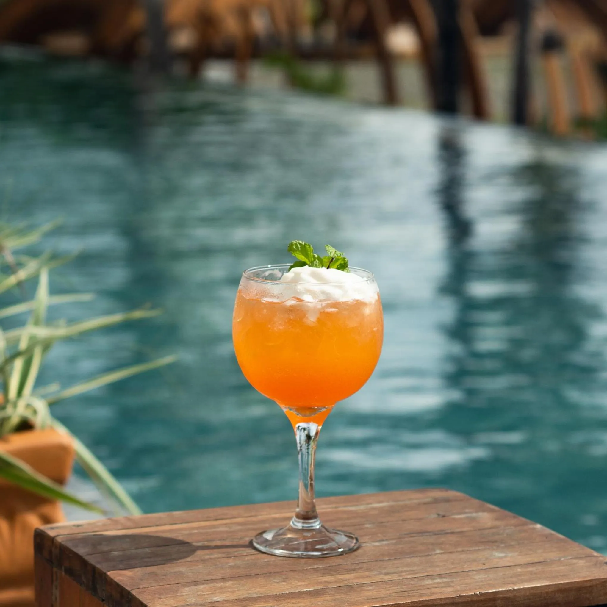 Pool view in Apenunga Eco Hotel