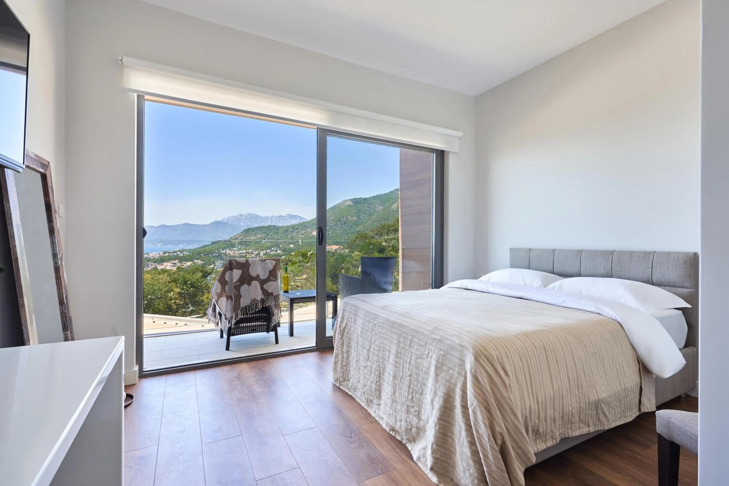 Bed in Casa Collection