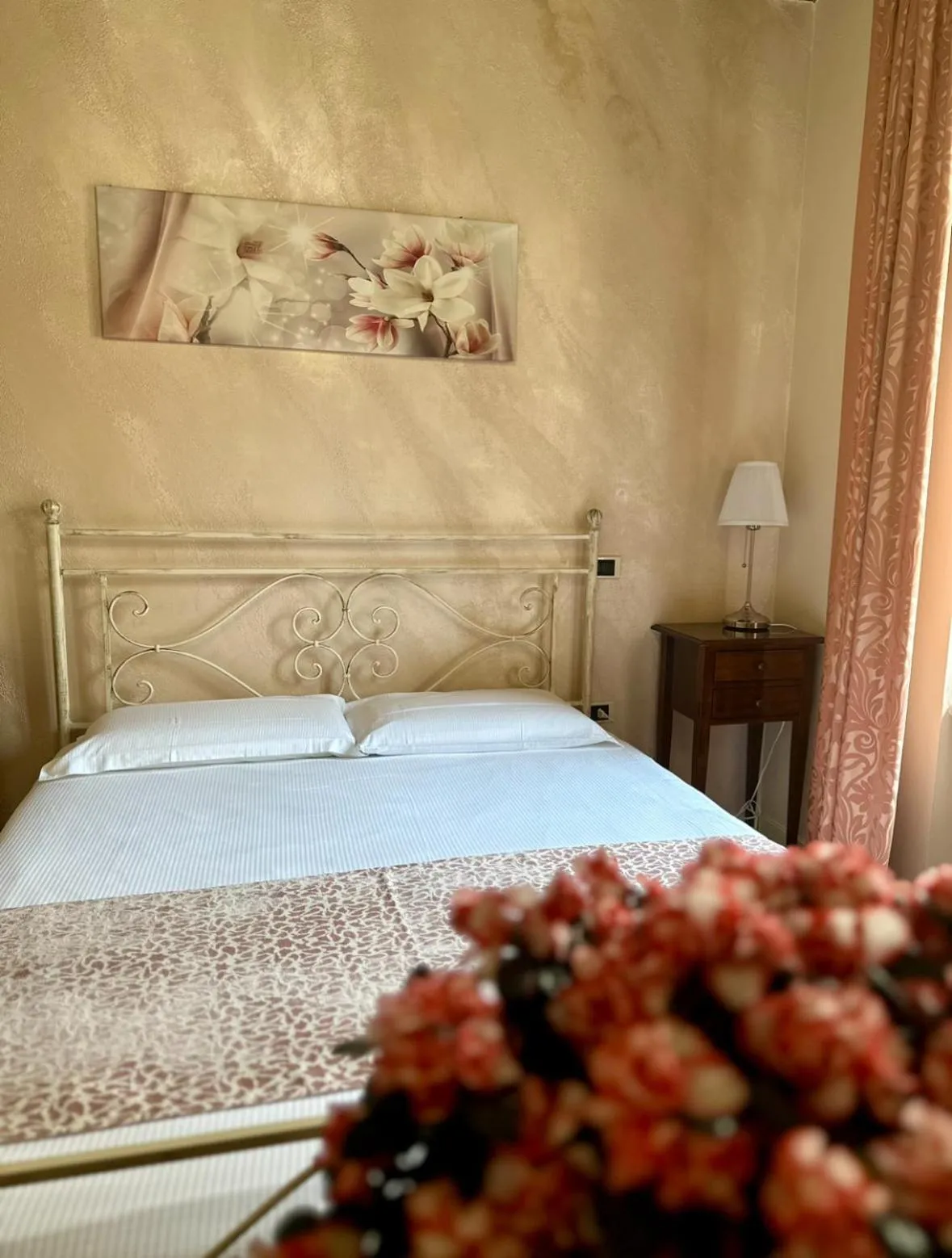 Bed in Relais Ponte Pietra