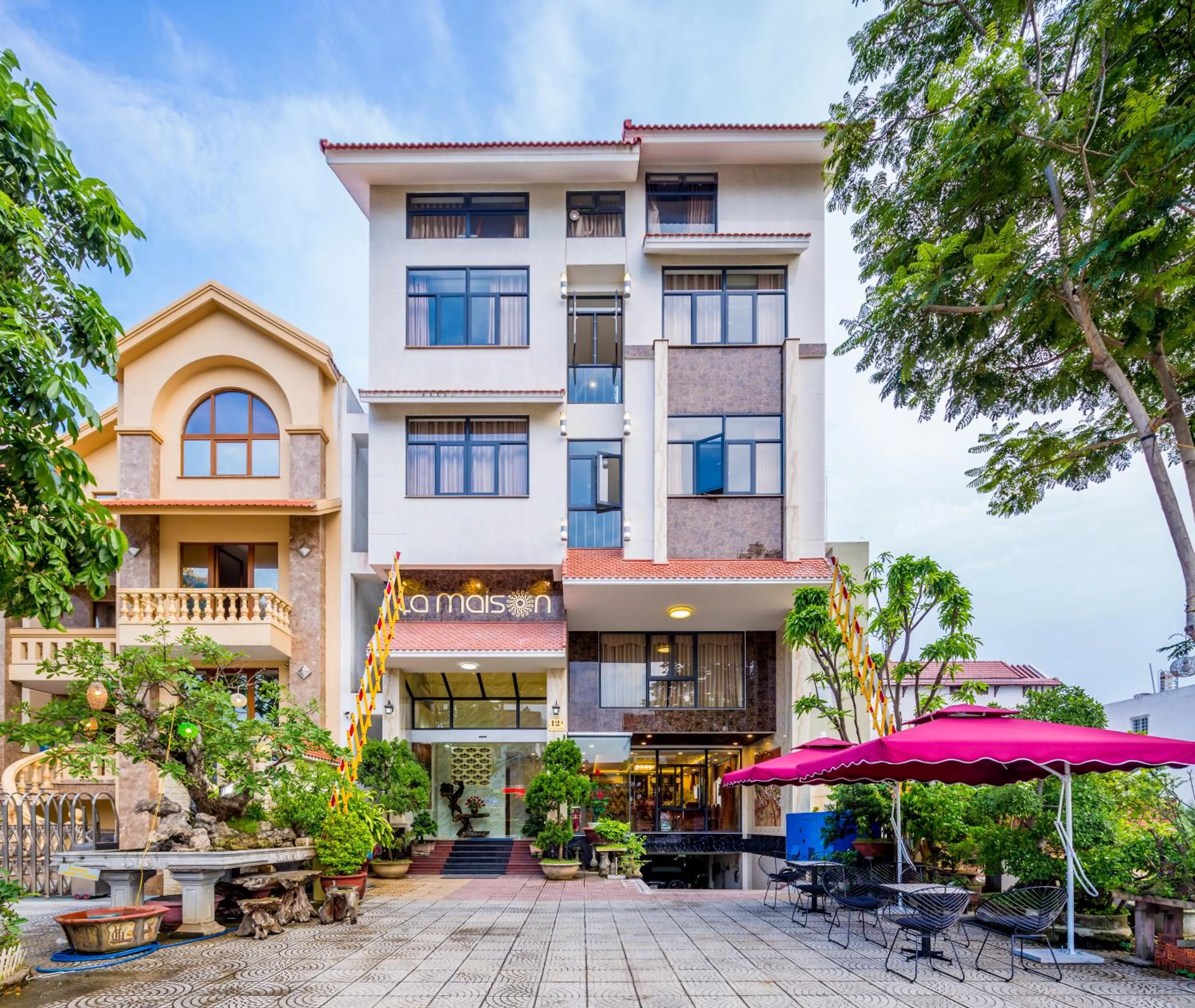 Property building in La Maison Danang Beach Hotel