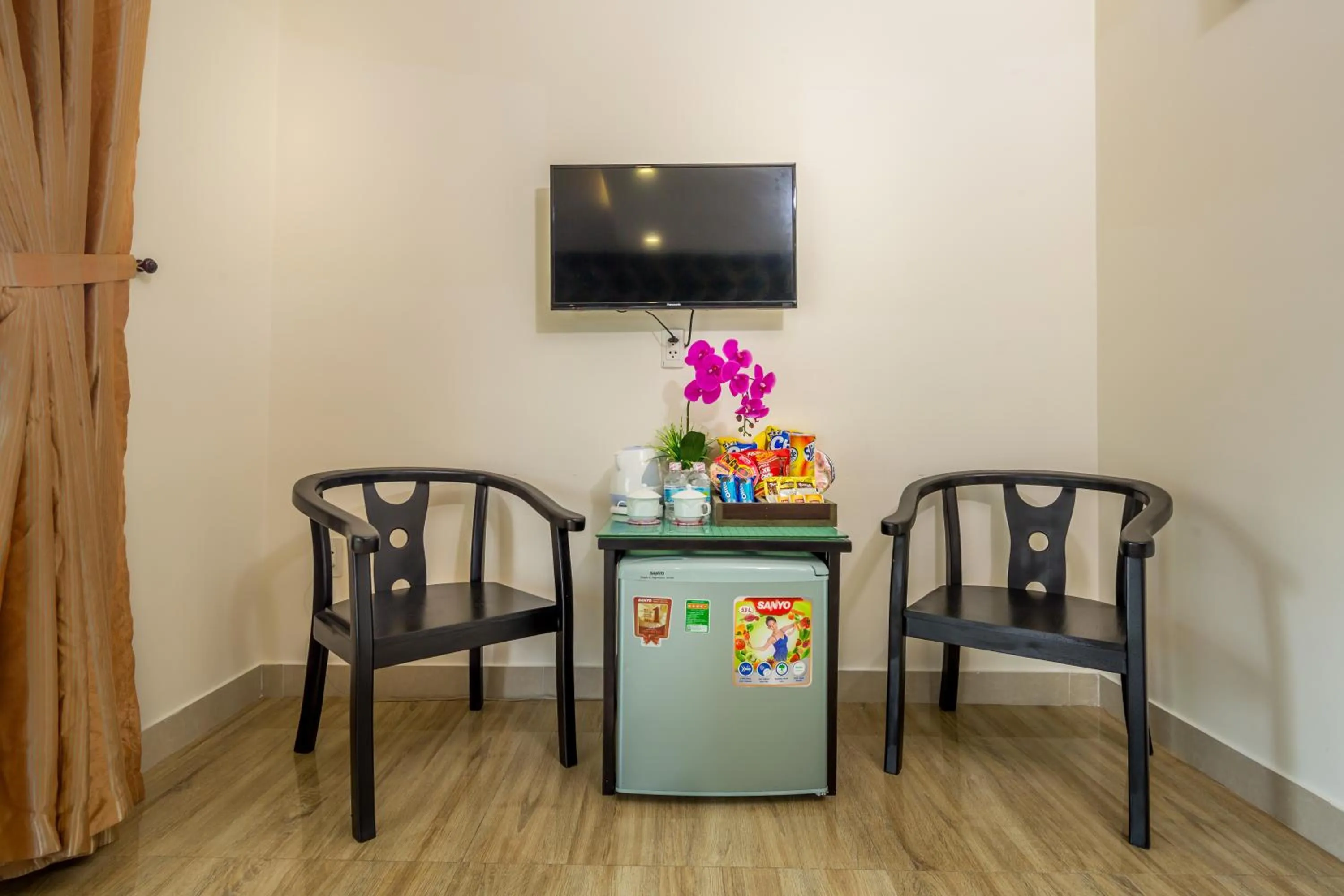 Seating area in La Maison Danang Beach Hotel