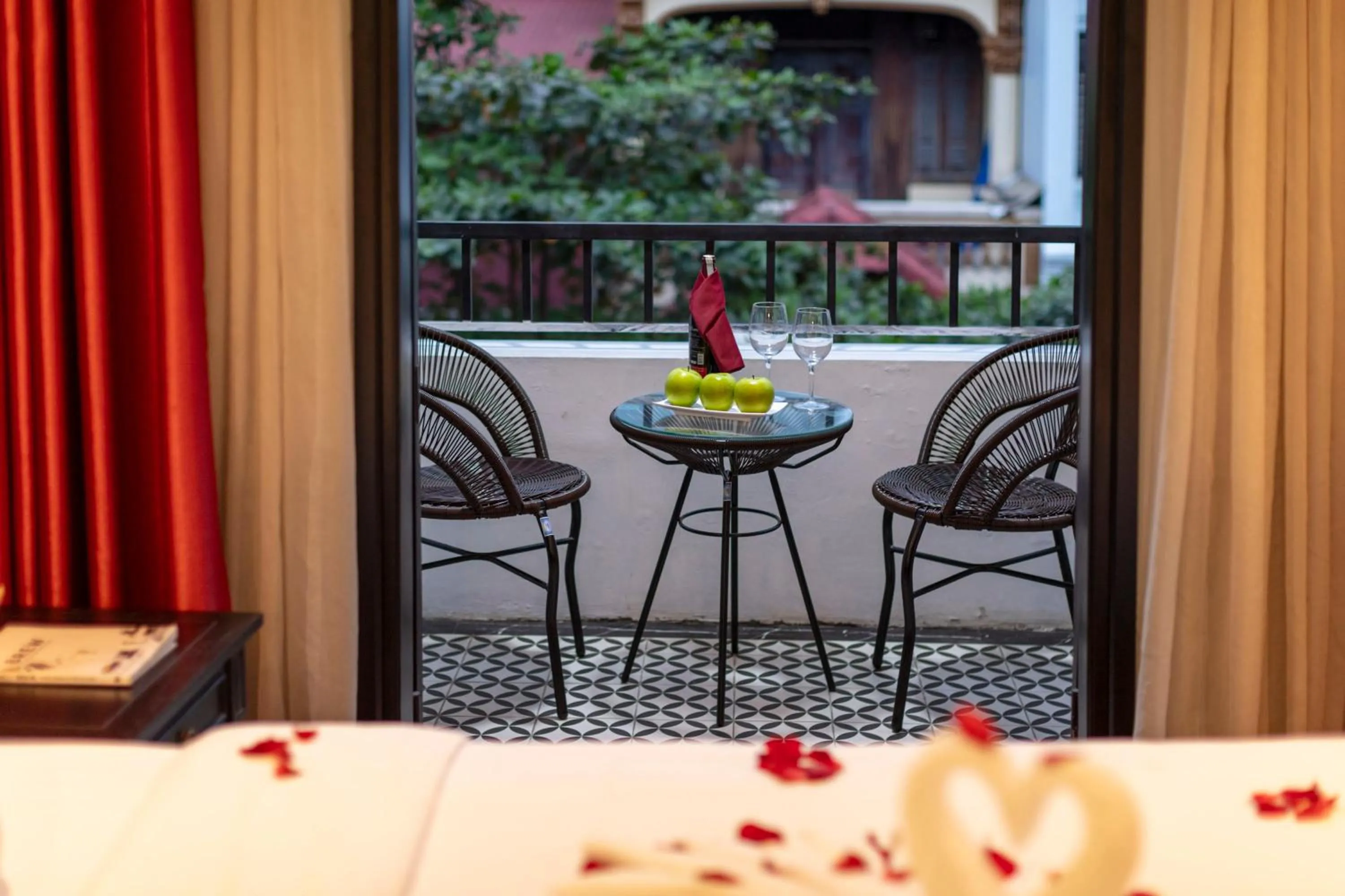 Balcony/Terrace in Hanoi Ancient Paradise Hotel
