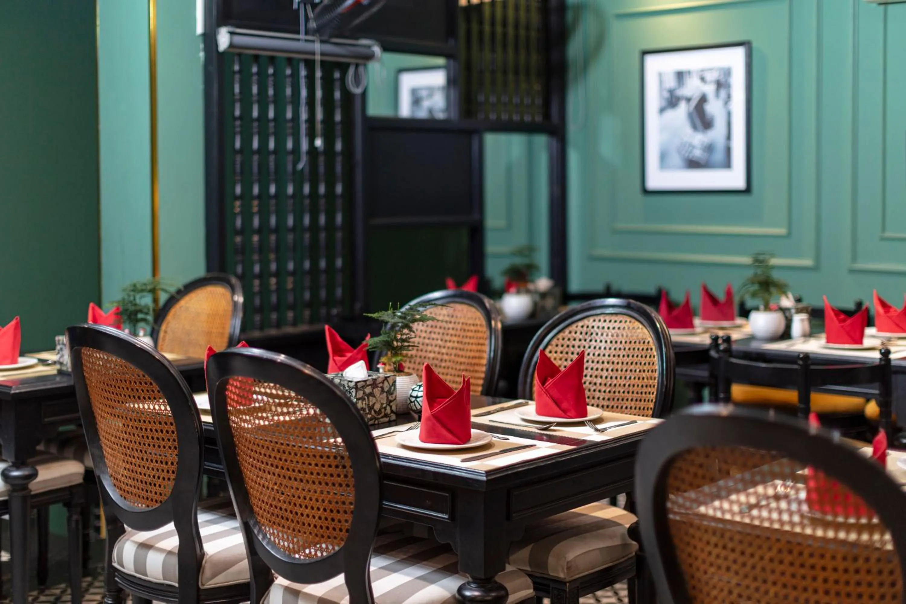 Restaurant/places to eat in Hanoi Ancient Paradise Hotel