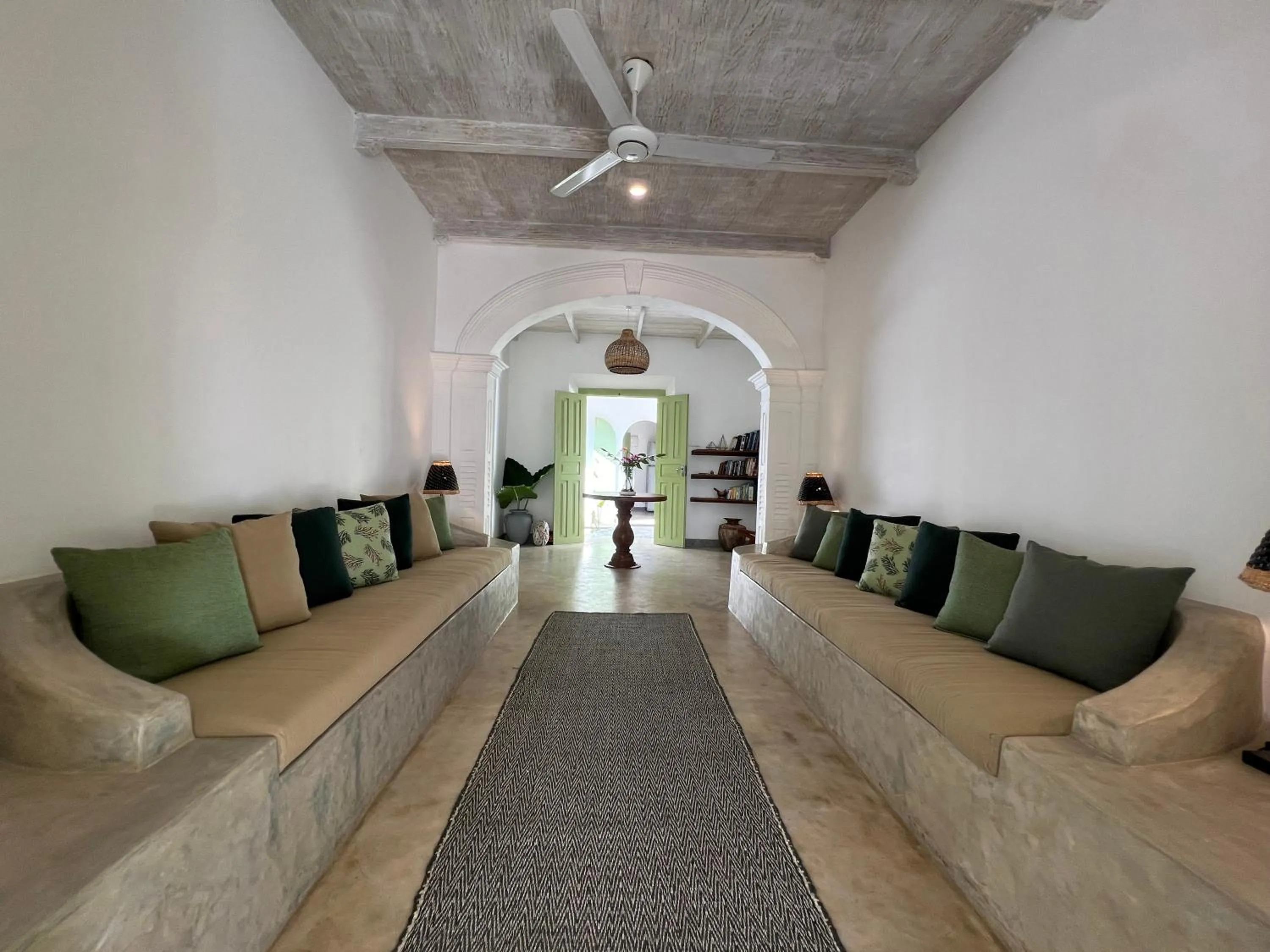 Communal lounge/ TV room in Zen House