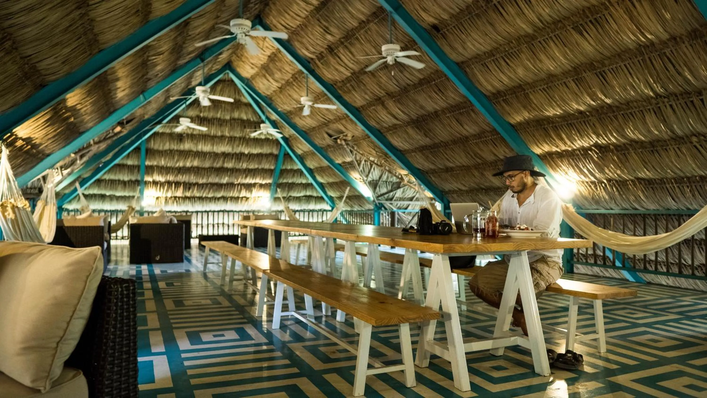 Property building in Jungle Lodge Tikal Hostal