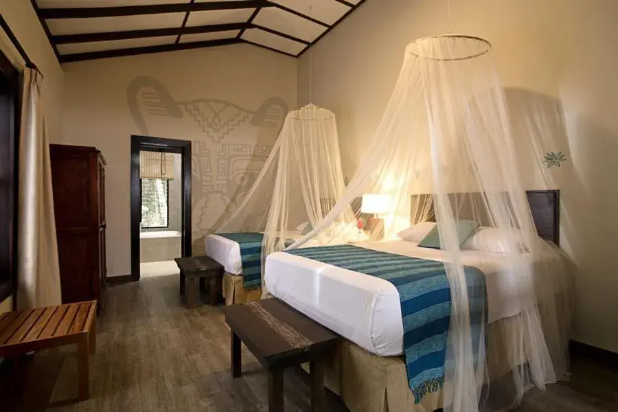 Junior Suite - single occupancy in Hotel Jungle Lodge Tikal Junior Suite - single occupancy in Hotel Jungle Lodge Tikal