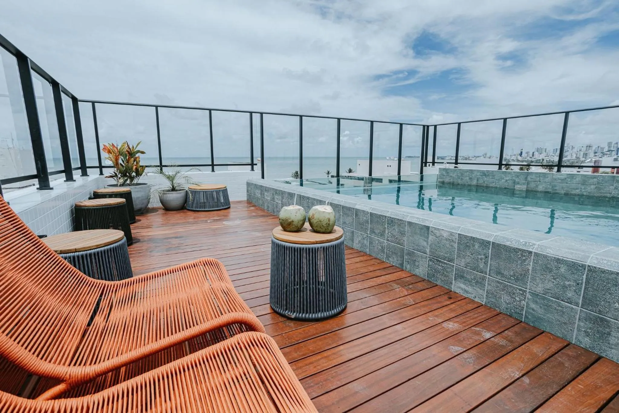 Swimming pool in Studio Aconchegante no Bessa