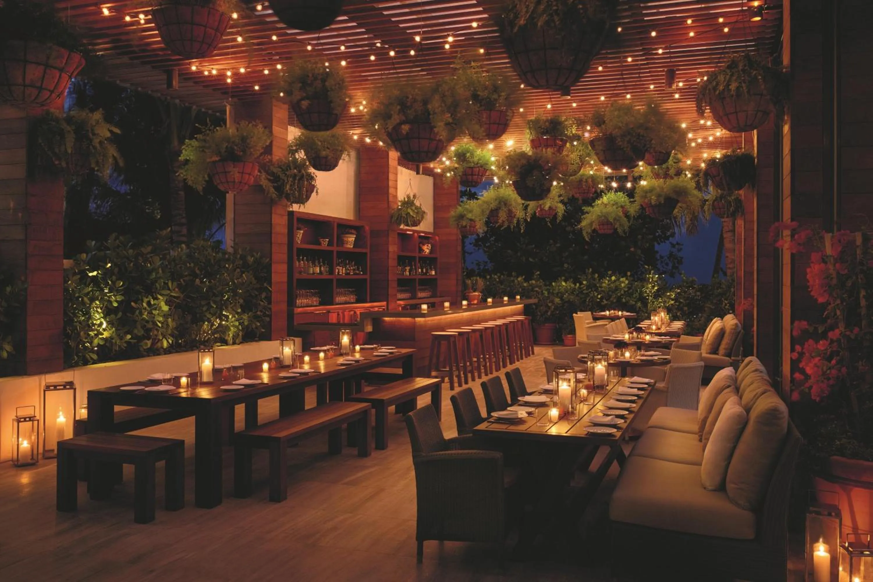 Restaurant/places to eat in The Miami Beach EDITION