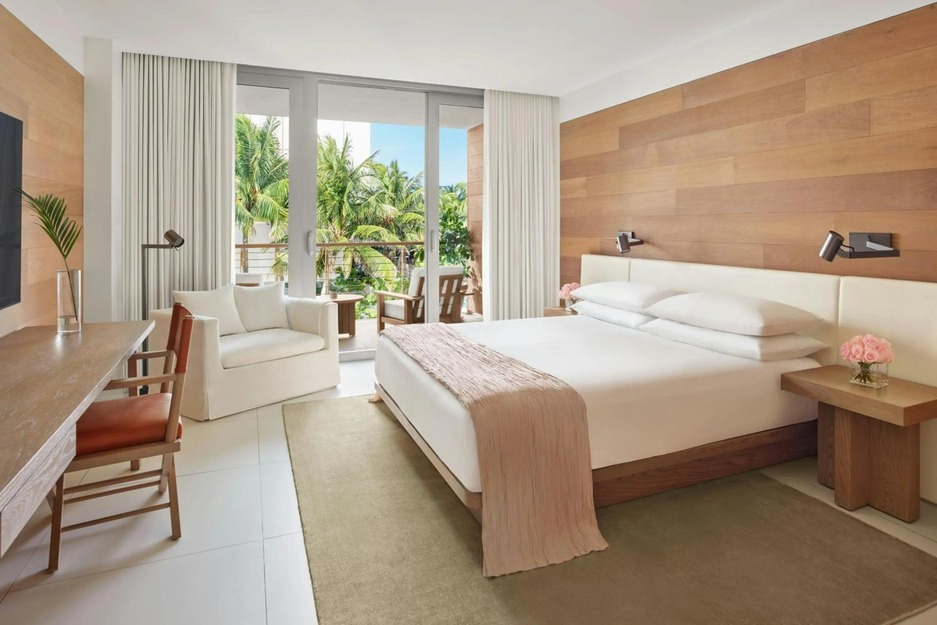 The Miami Beach EDITION